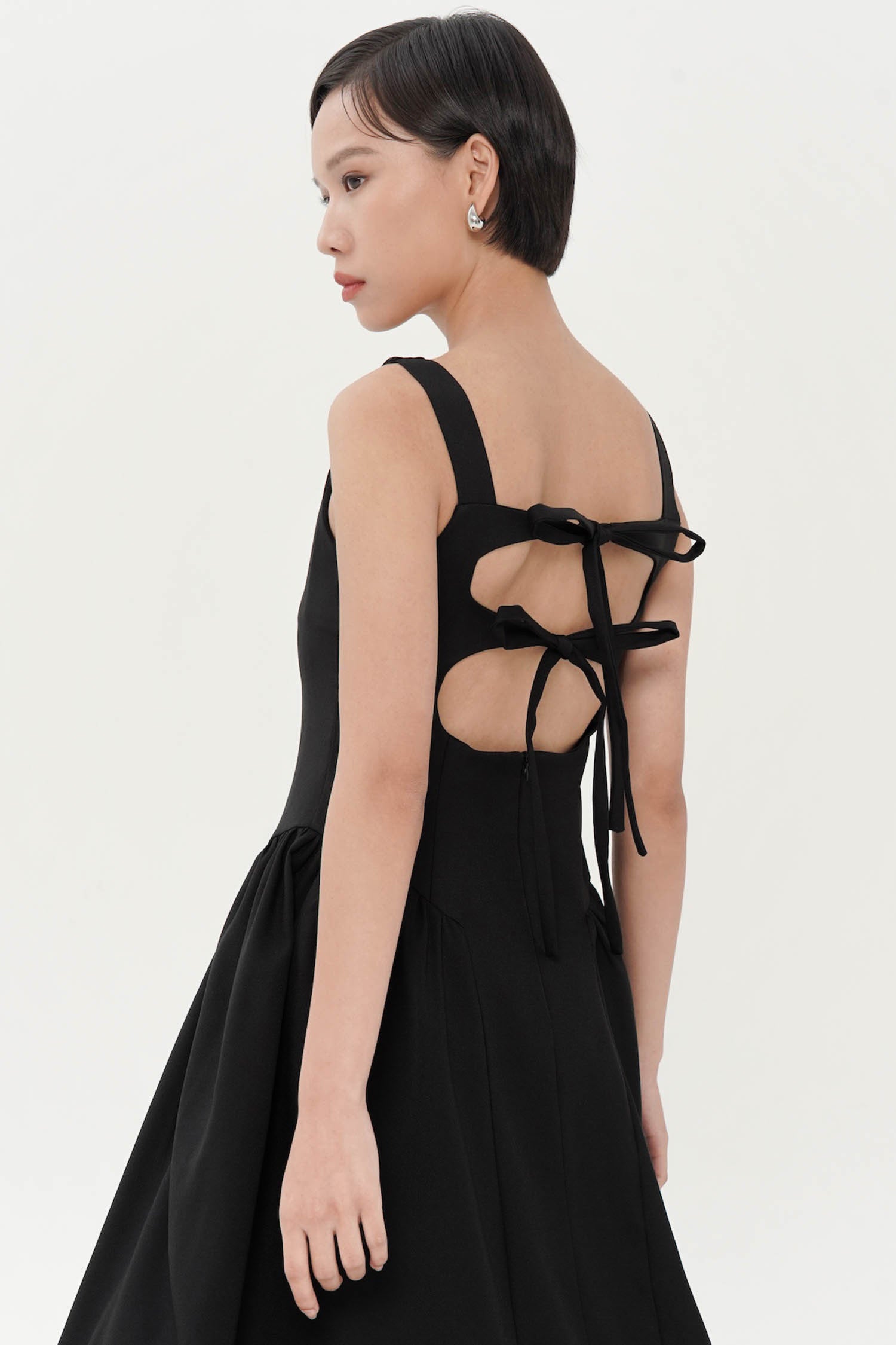Charlene Ribbon Midi Dress In Black