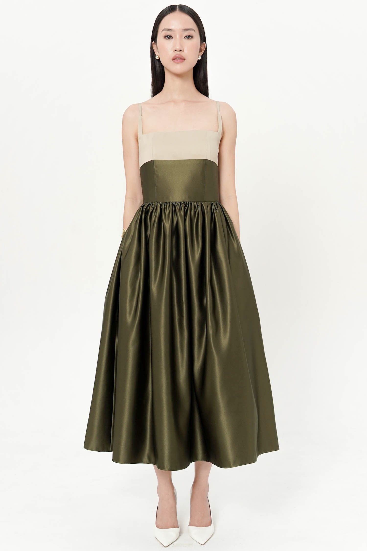 Twentyone Dress In Latte/Moss Green