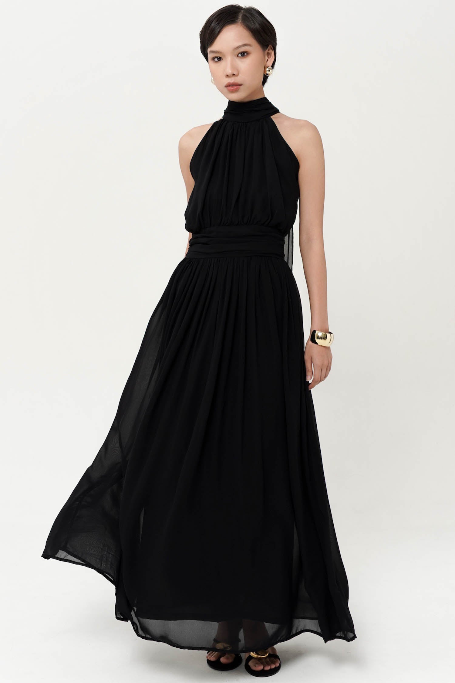 Everly Shawl Dress In Black