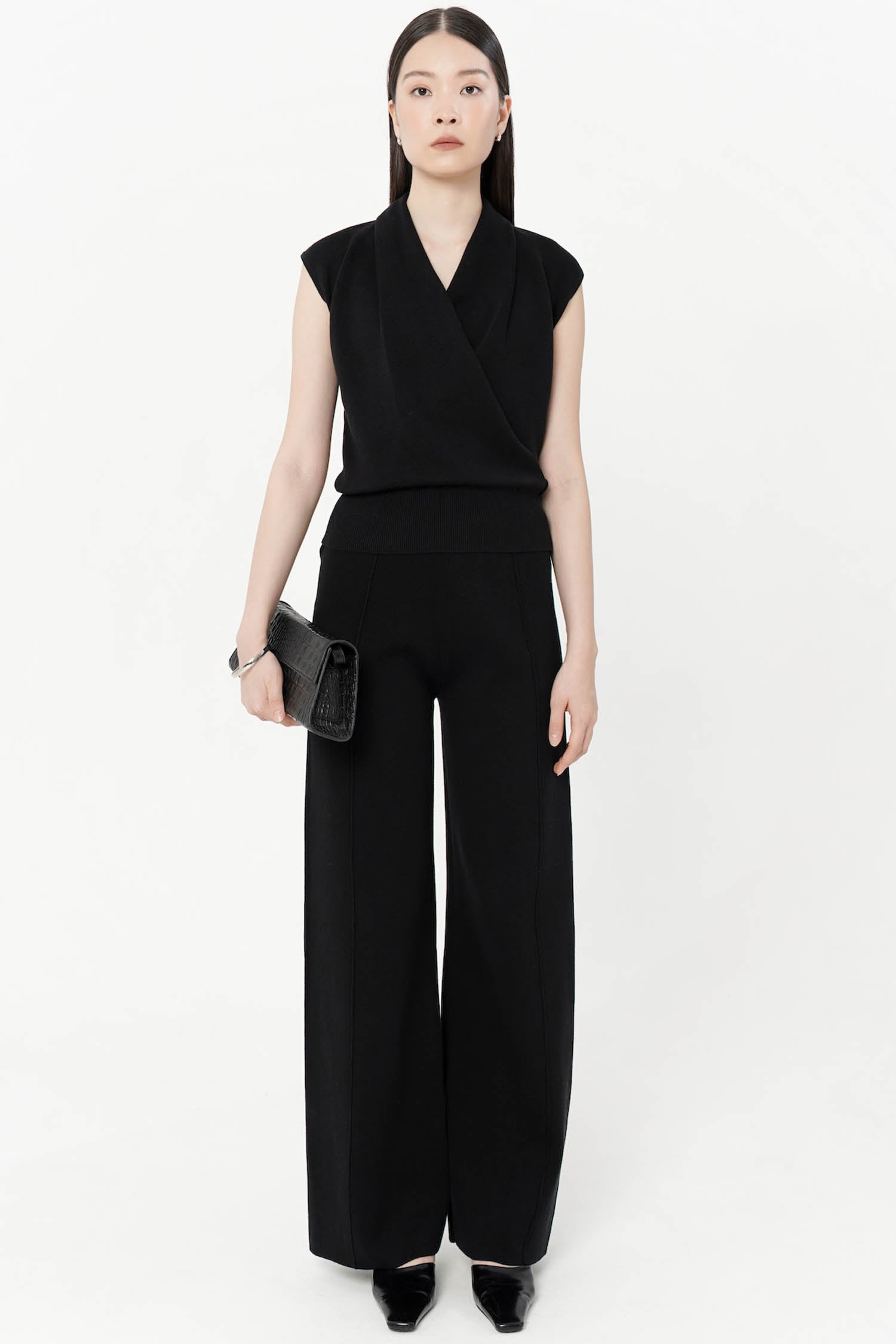 Ciren Wrap Top In Black