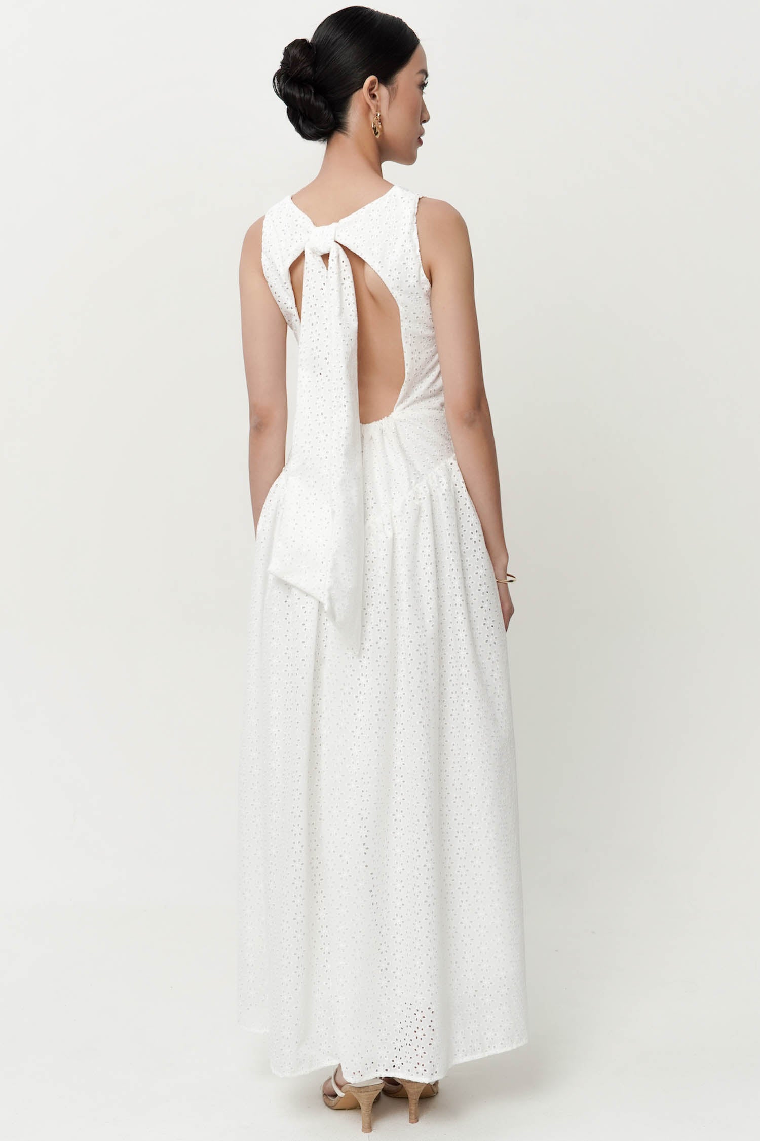 Ariella Maxi Dress In Broken White