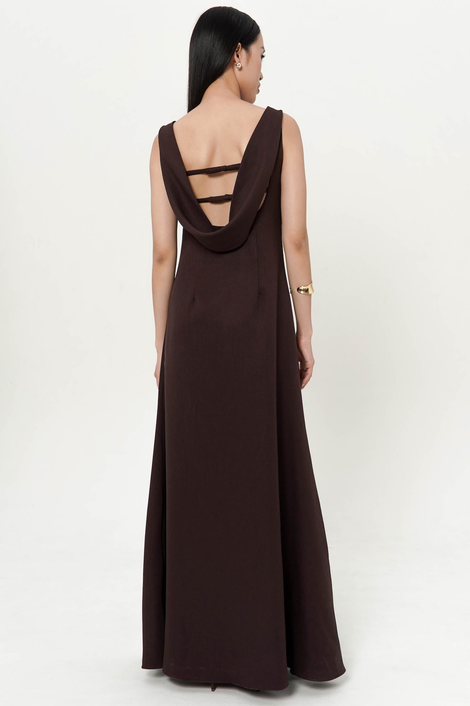Bowbow Backless Maxi Dress In Espresso