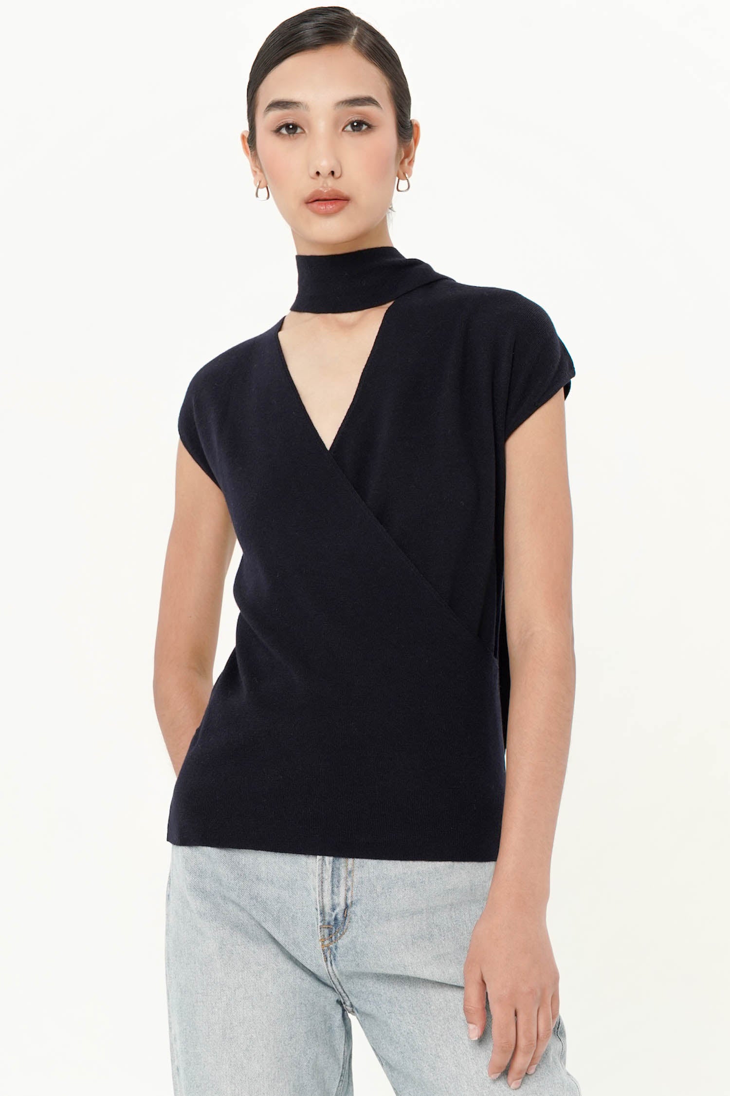 Regiesla Wrap Top In Navy