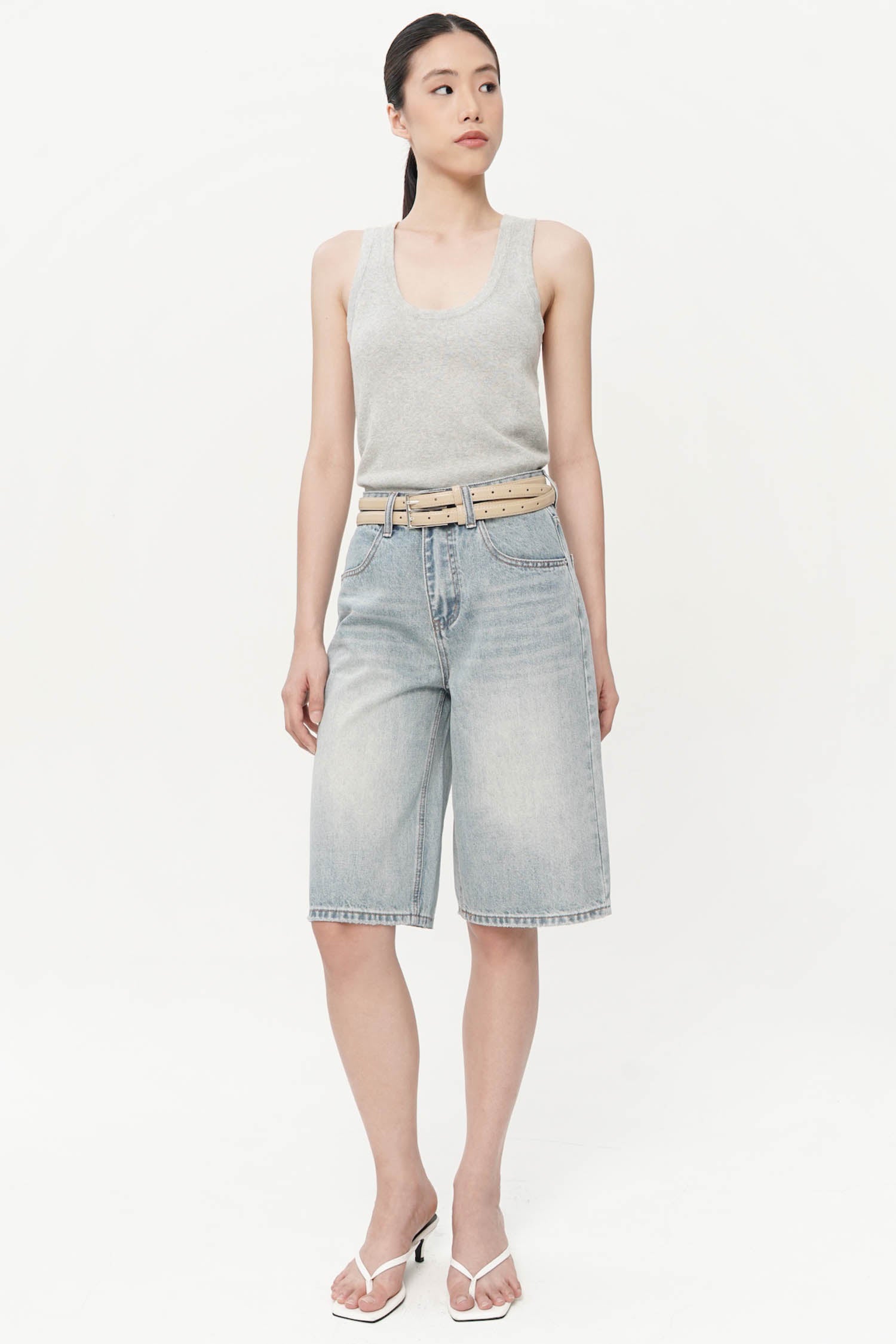 Carson Bermuda Jeans In Blue Denim