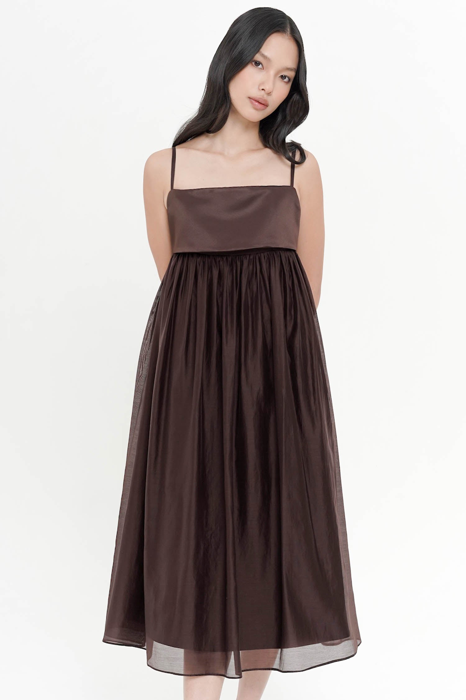 Remly Dress in Deep Brown