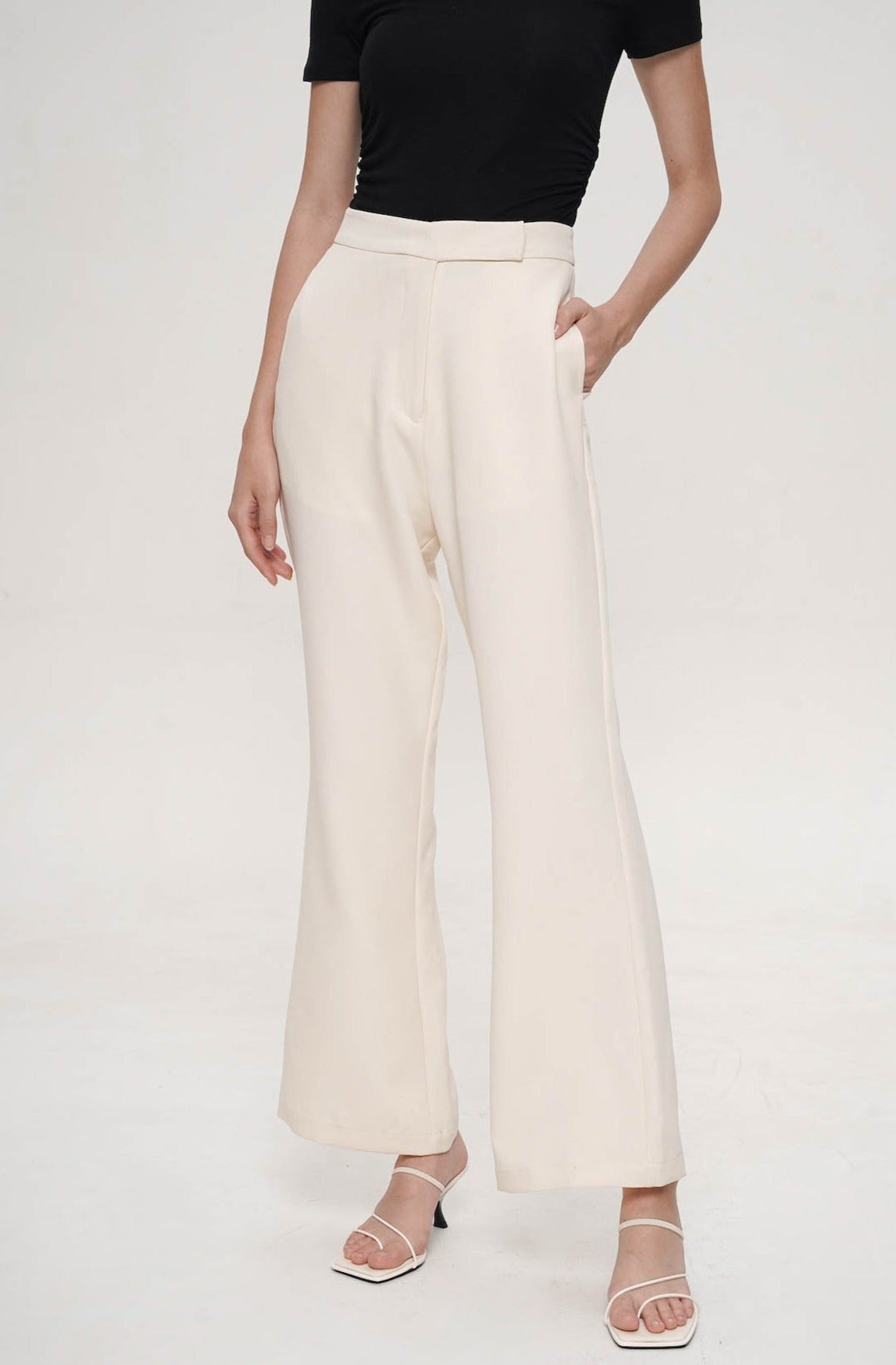Roz Trousers In Creme