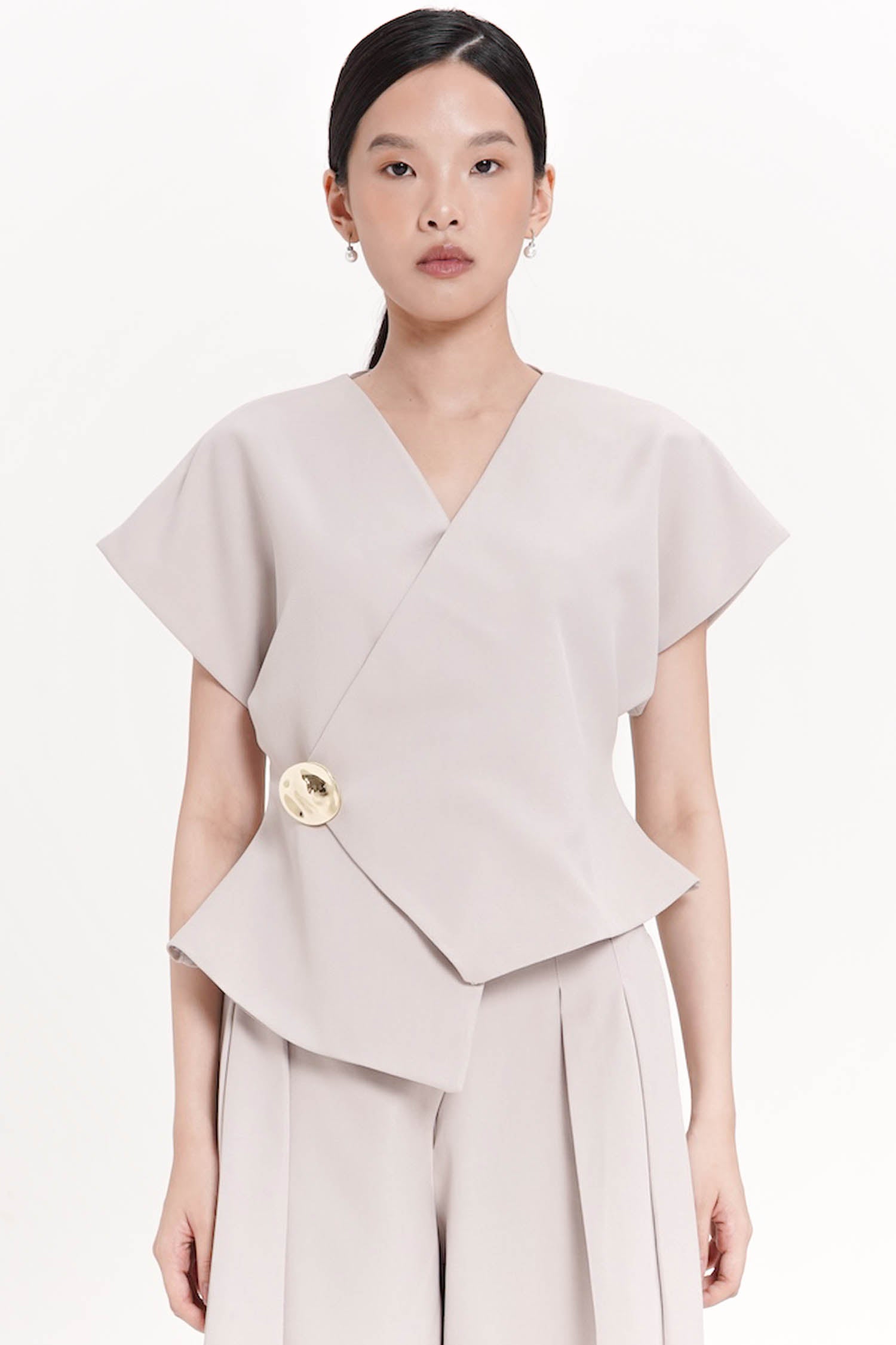 Teidi Wrap Top In Oat