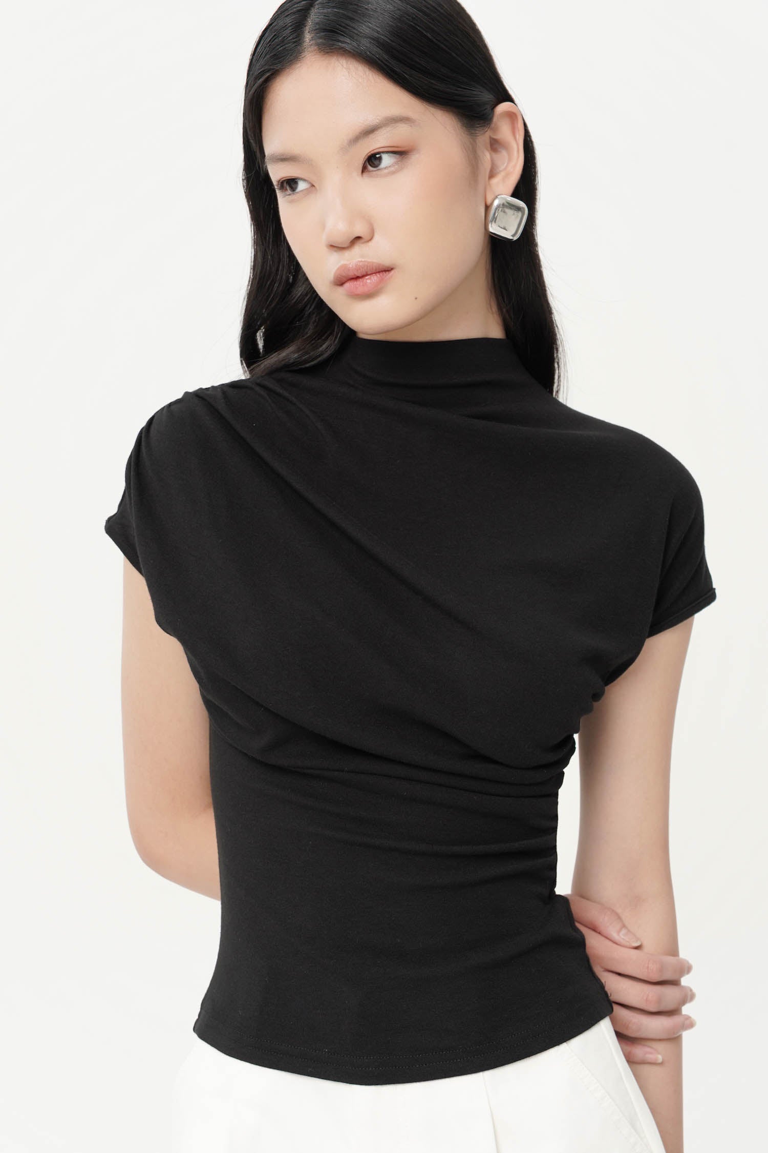 Momoko Top in Black