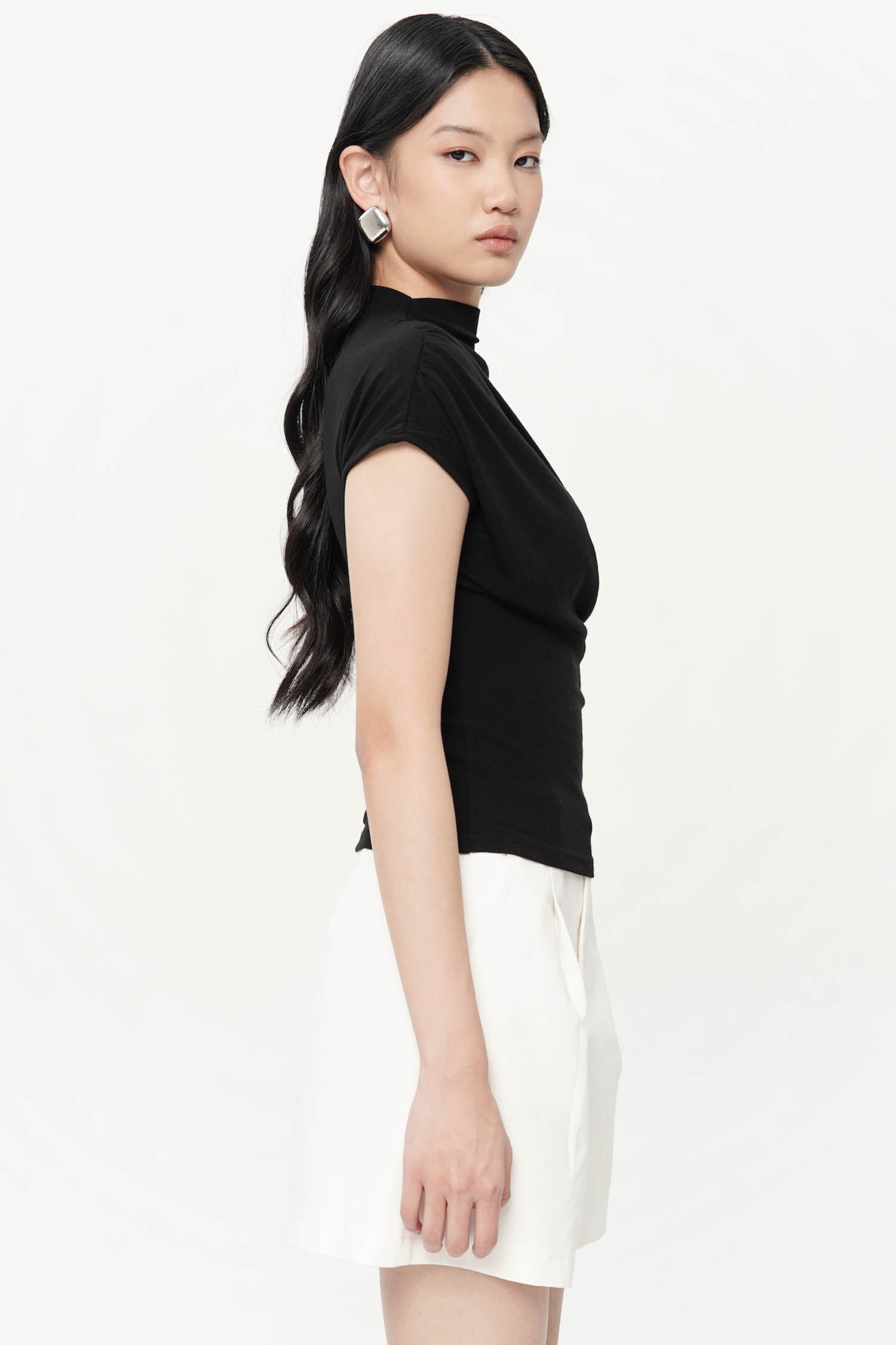 Momoko Top in Black