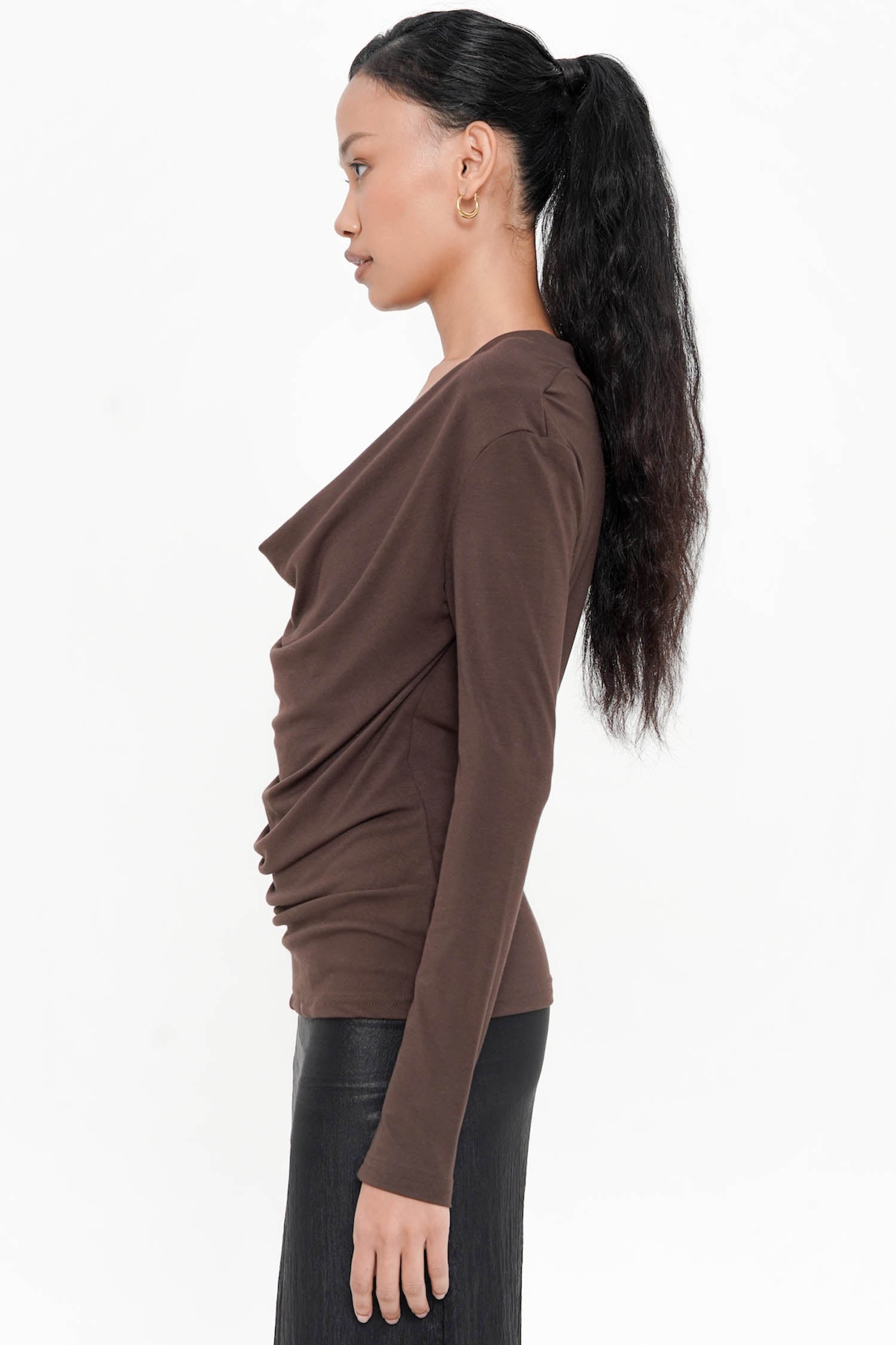 Manor Long Sleeve Top In Espresso