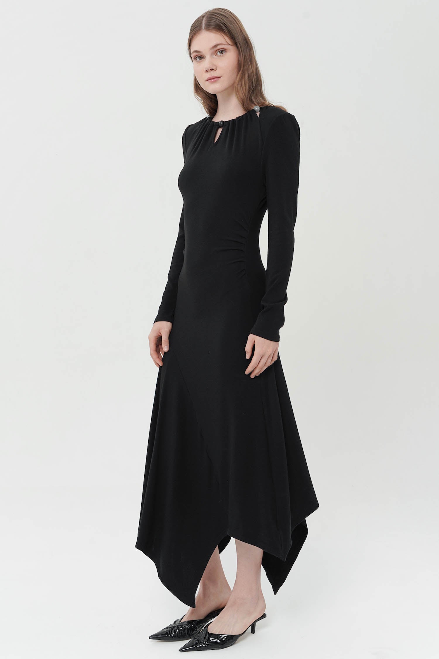 Airen Maxi Dress In Black