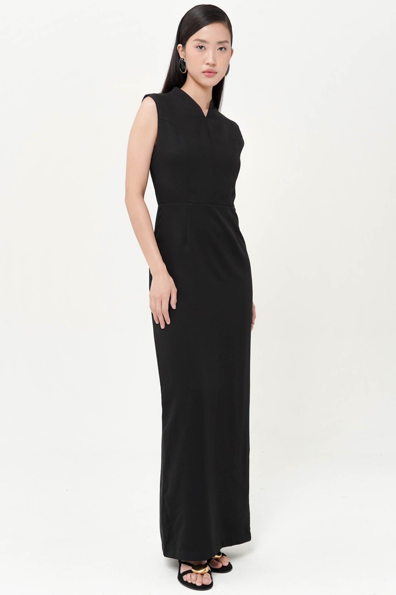 Alyssa Back Ribbon Dress In Black