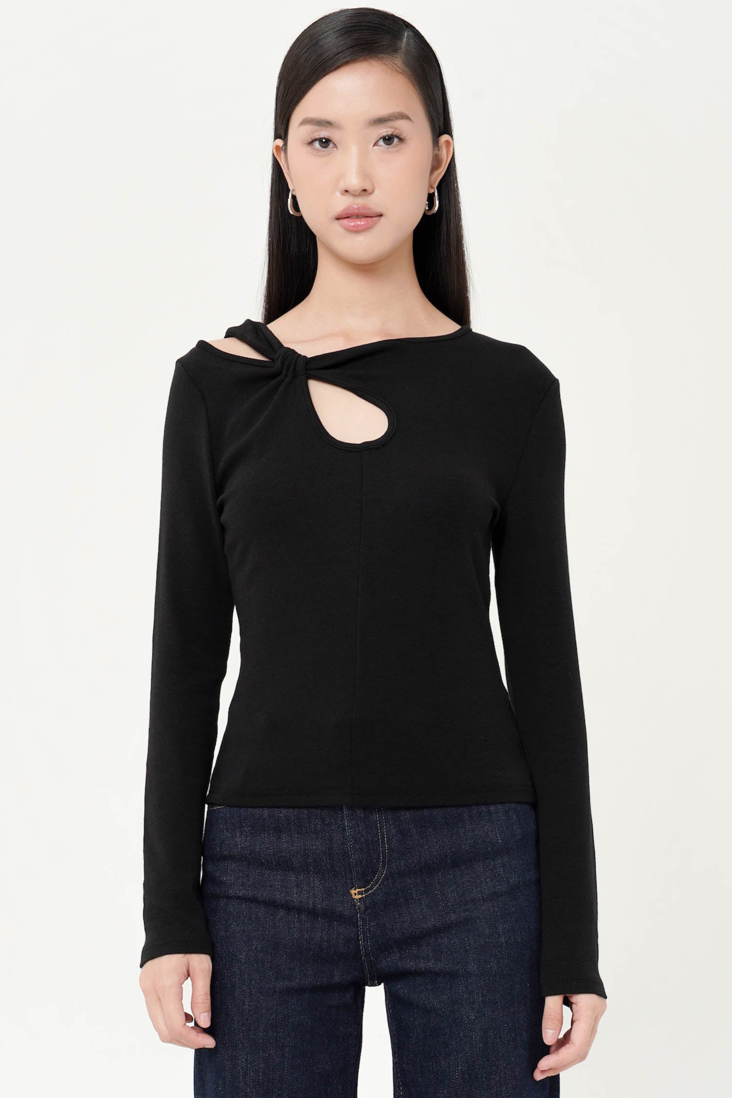 Nour Cut Out Long Sleeve Top In Black