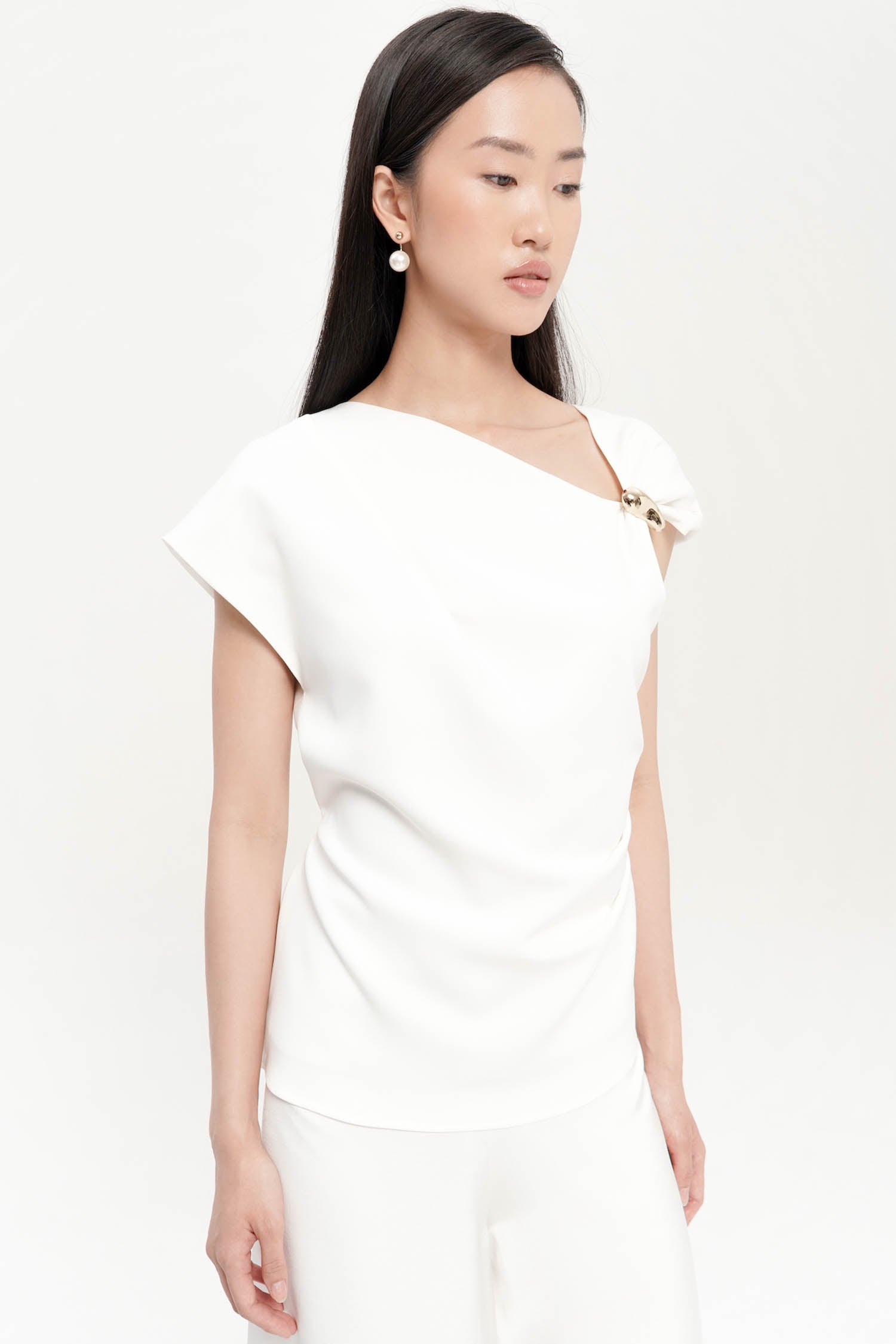 Bracken Asymmetrical Top In Broken White