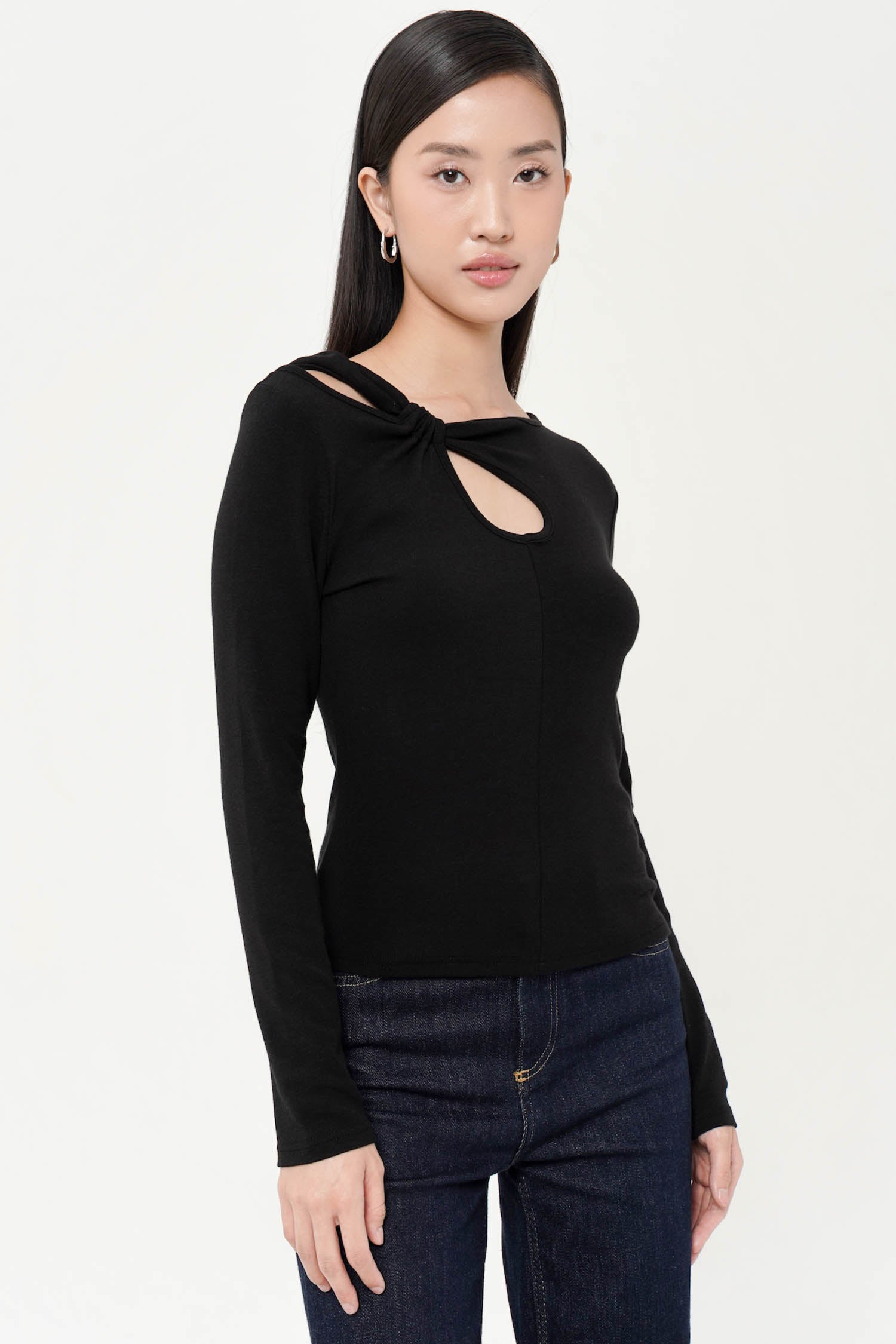 Nour Cut Out Long Sleeve Top In Black