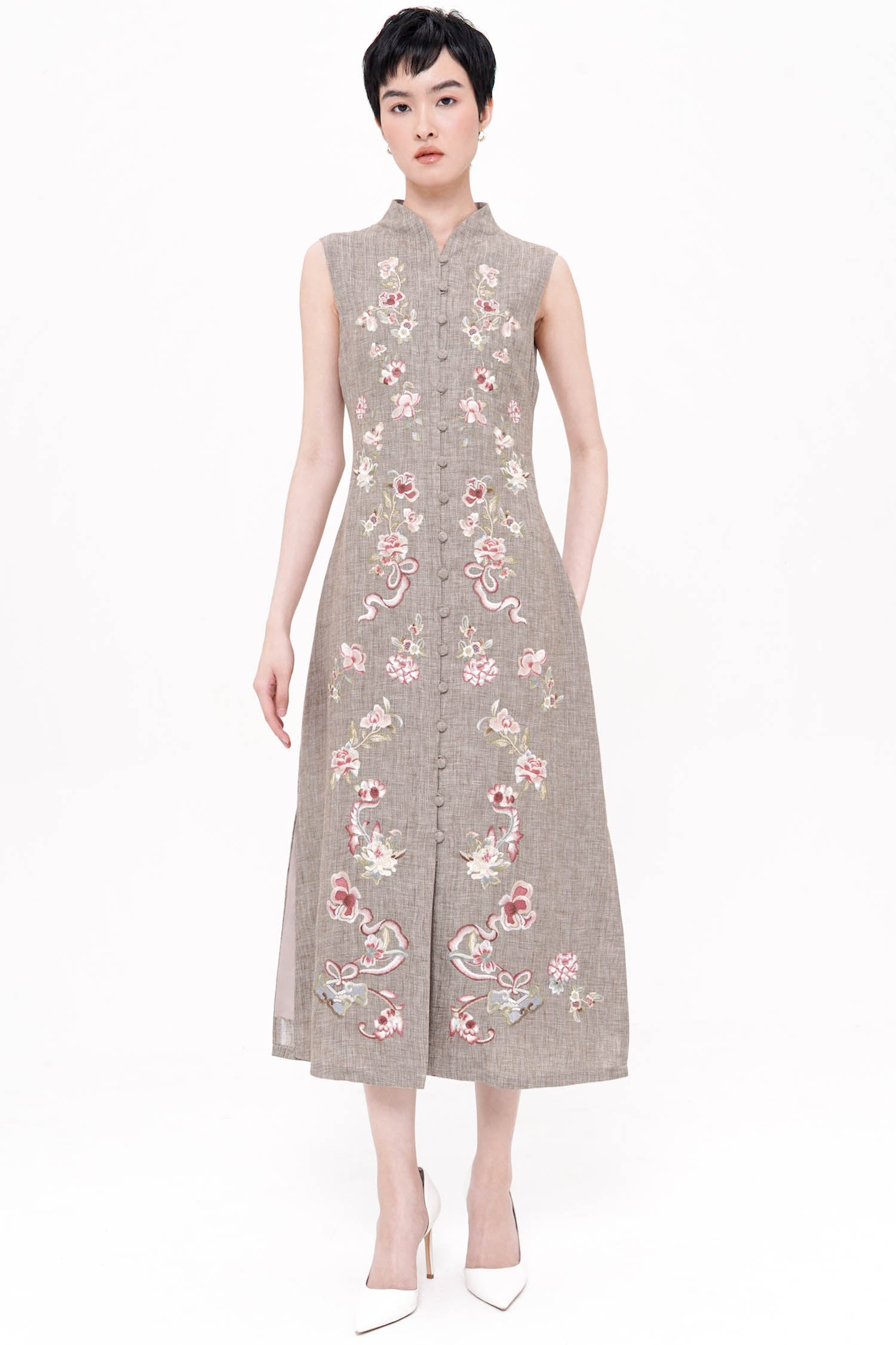 Lian Maxi Embroidered Dress In Ash Brown