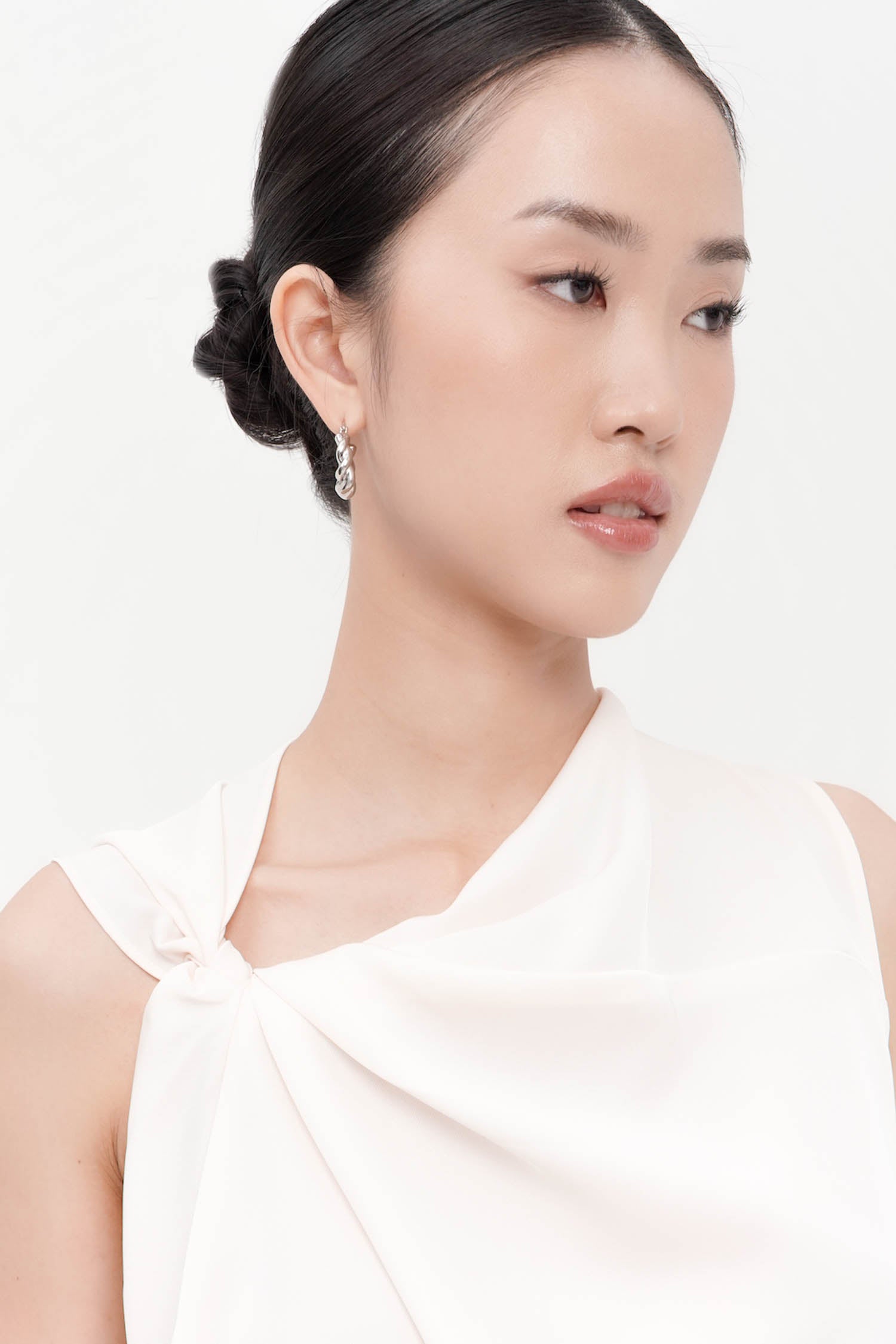 Nedrik Asymmetric Drape Top In Porcelain