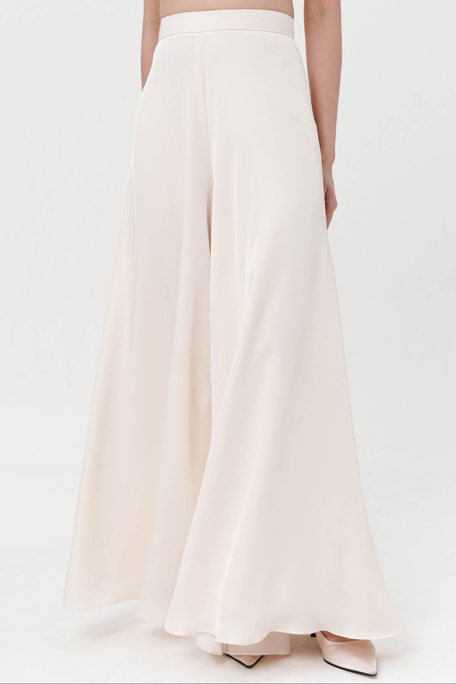 Ophira Flare Pants In Porcelain