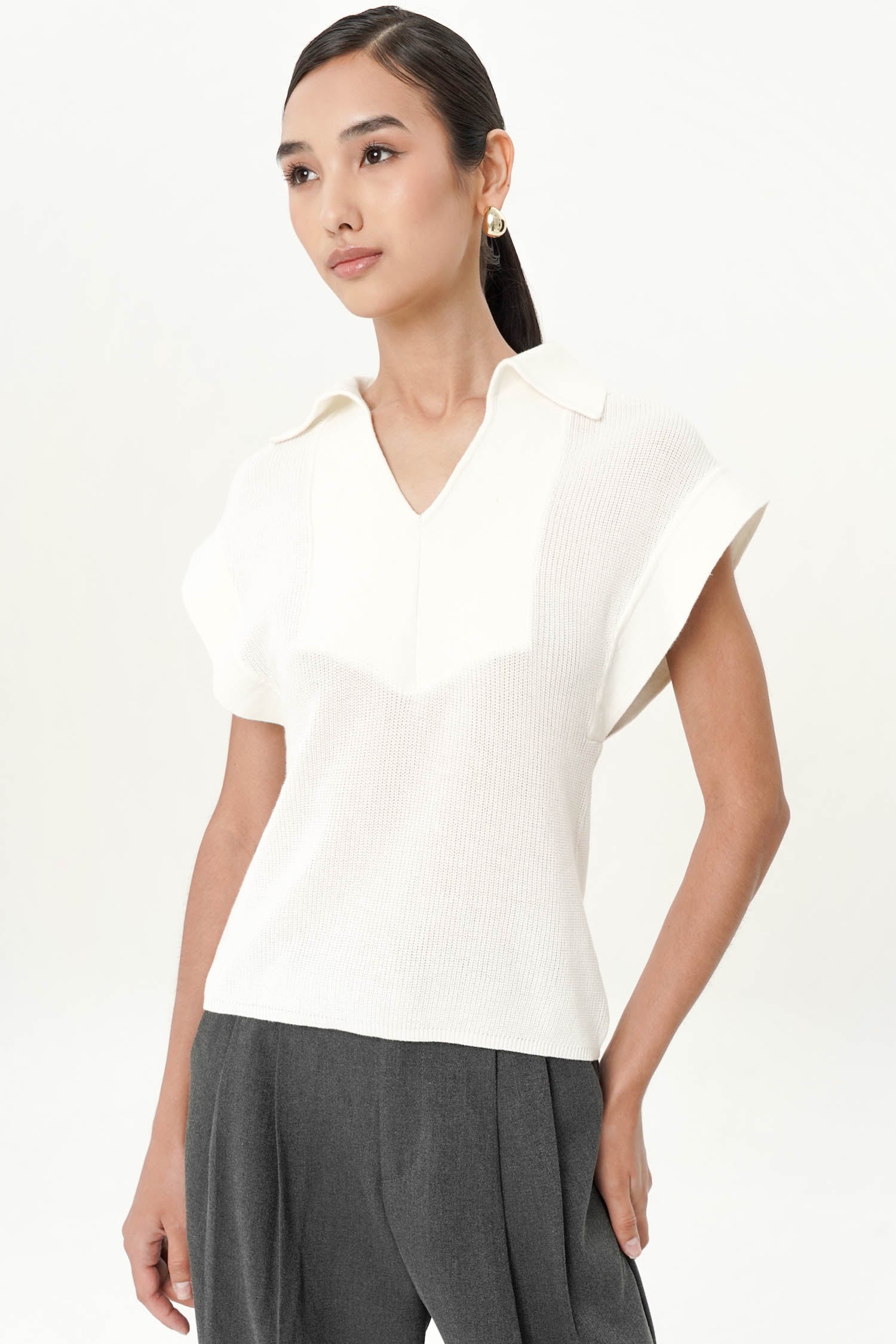 Pheby Essential Top In White