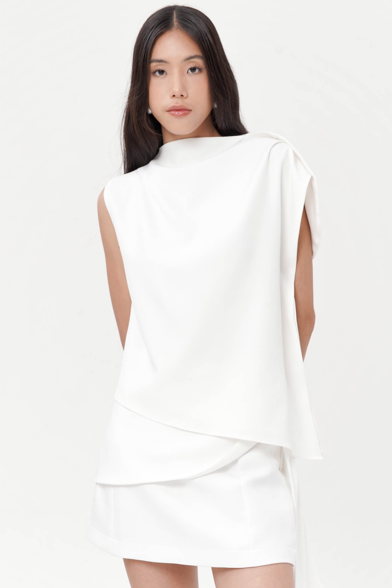 Neuf Asymmetrical Top In Broken White