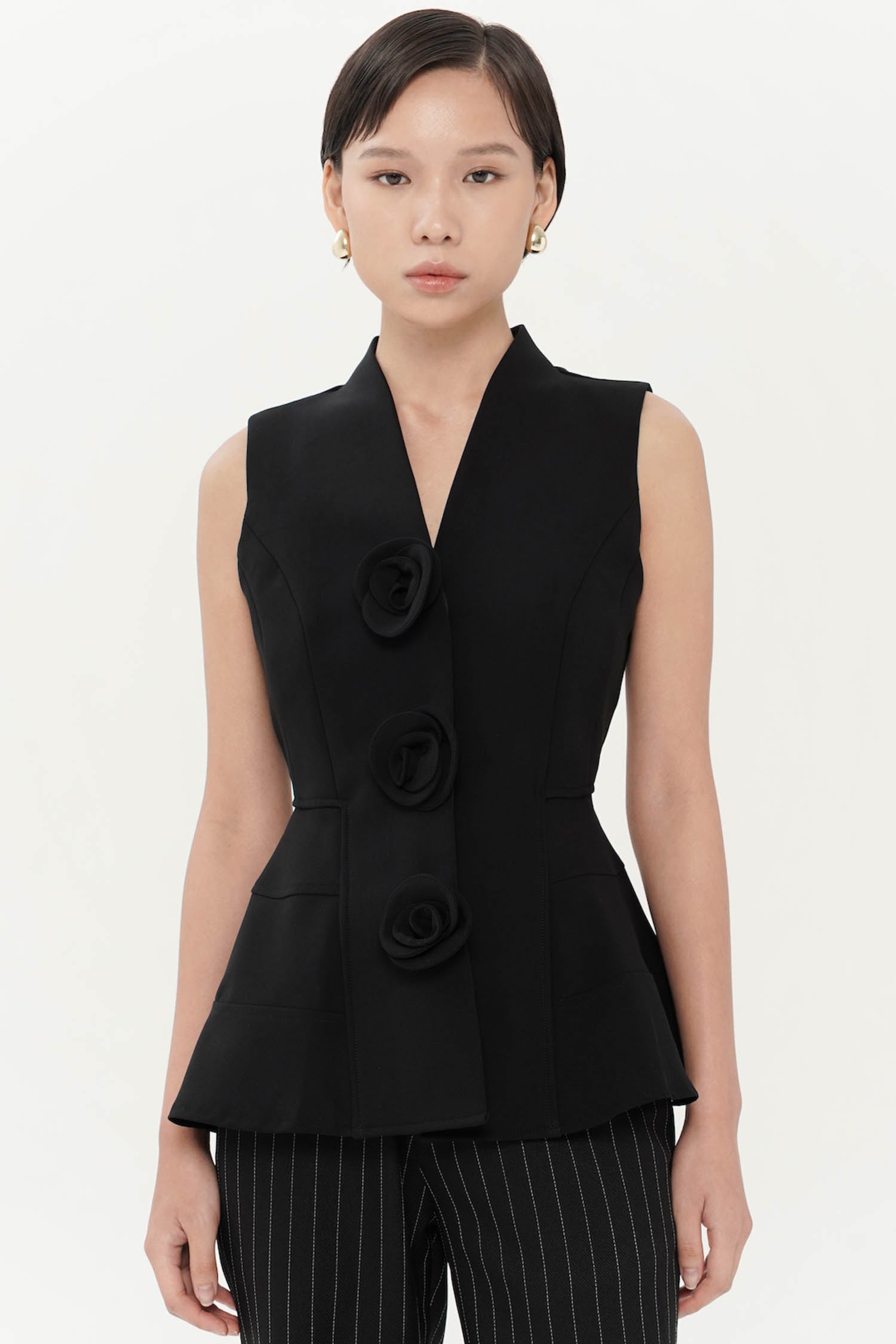 Florian Flora Appliqued Top In Black