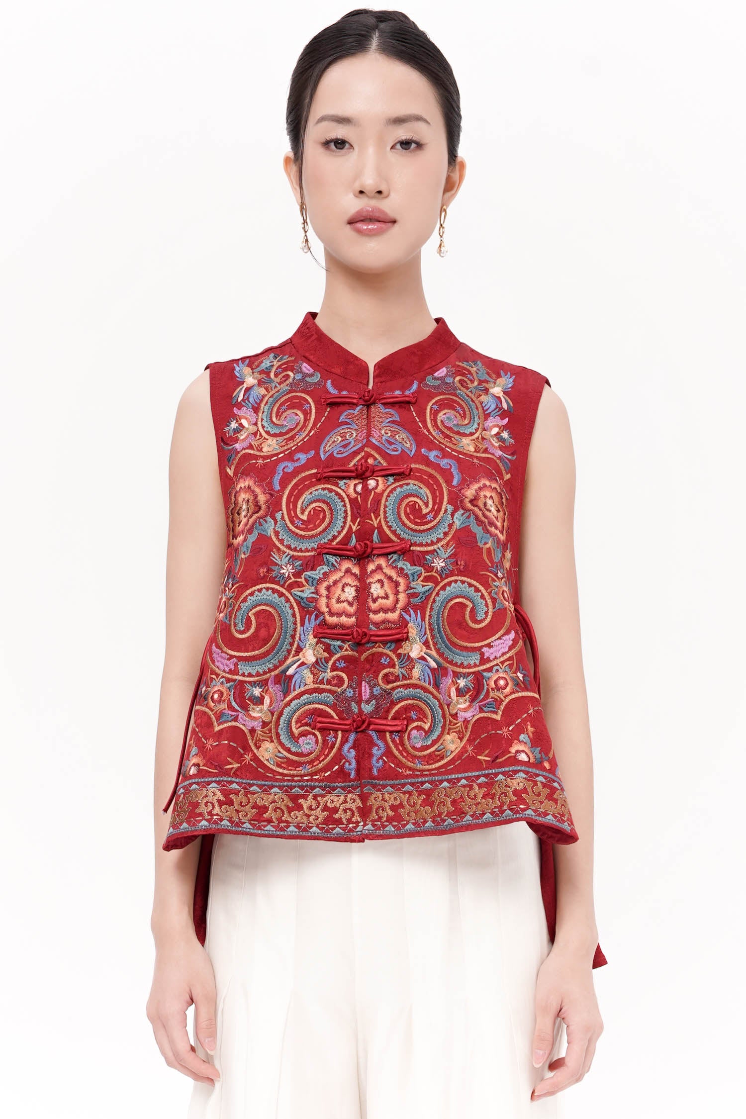 Yumei Qipao Vest In Maroon
