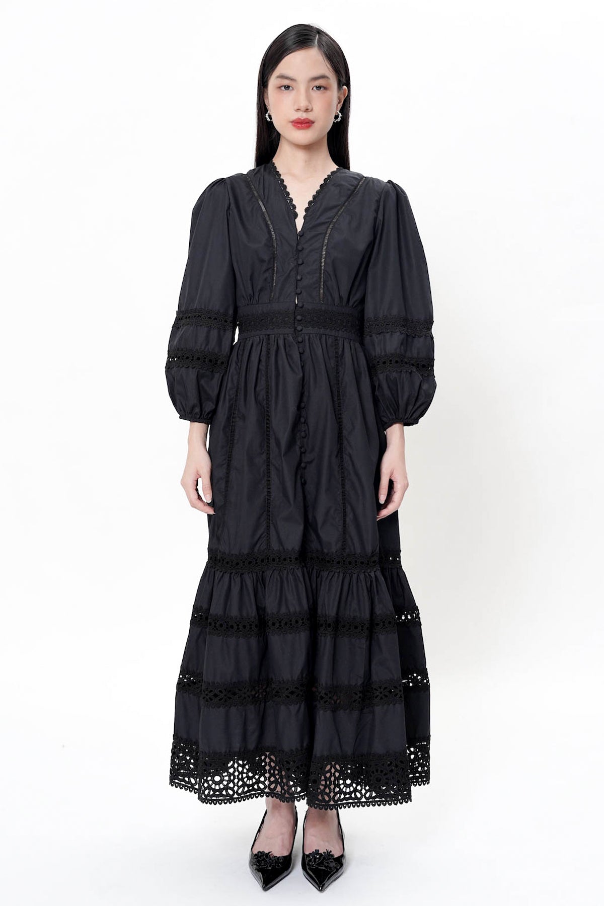 Emelia Midi Dress In Black