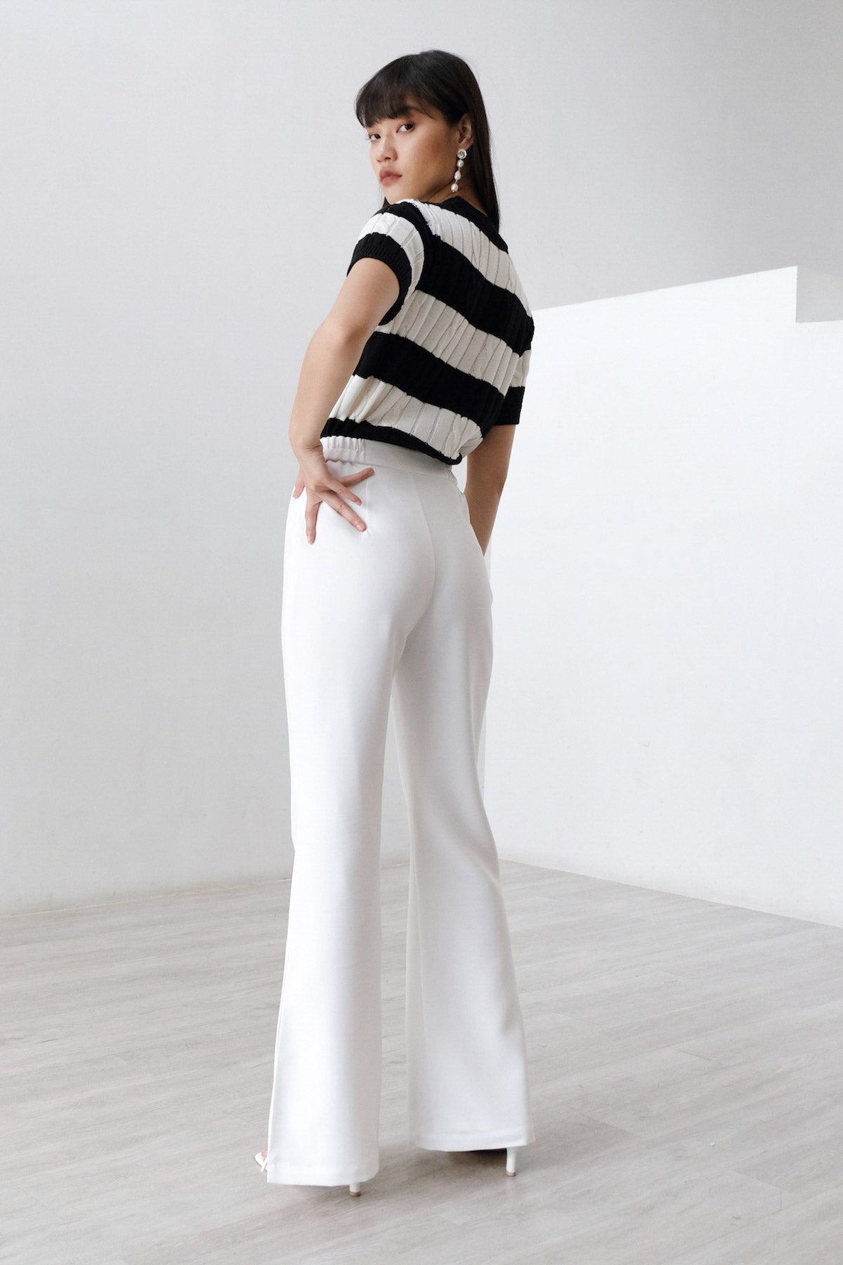 Scarlett High Waist Trouser In Broken White (1 LEFT)