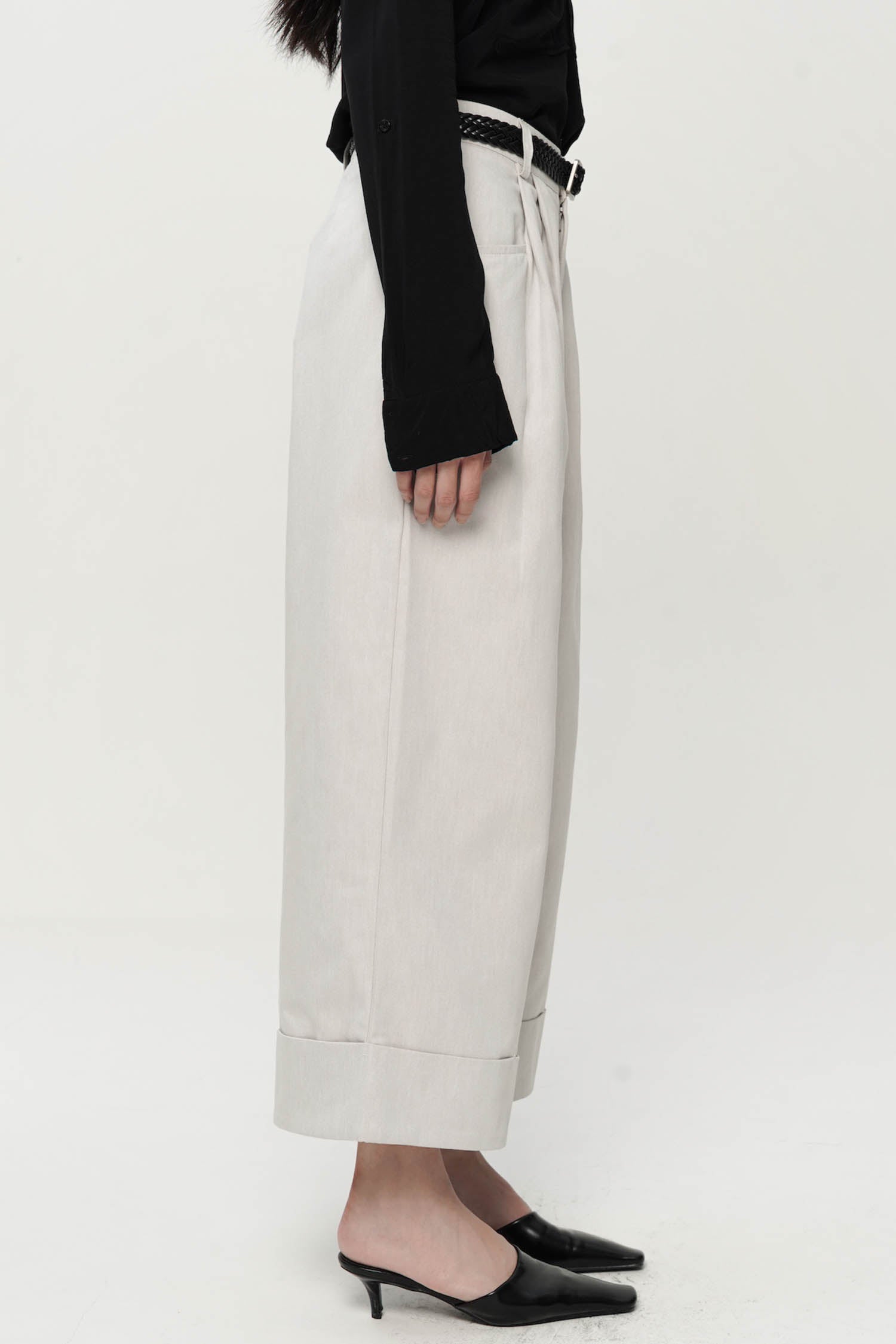 Ginette Wide-Leg Trousers In Light Grey