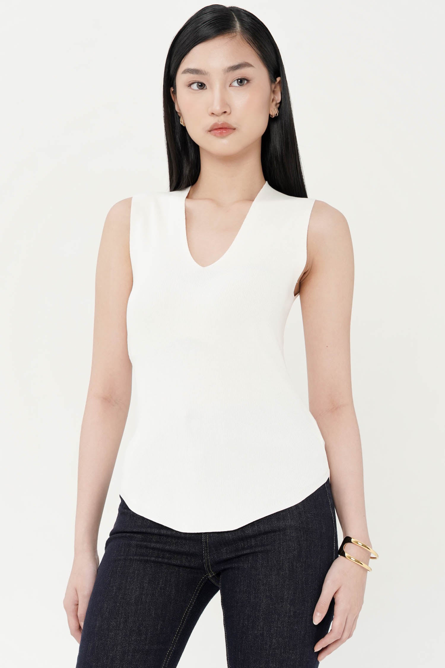 Sterling Tank In Broken White