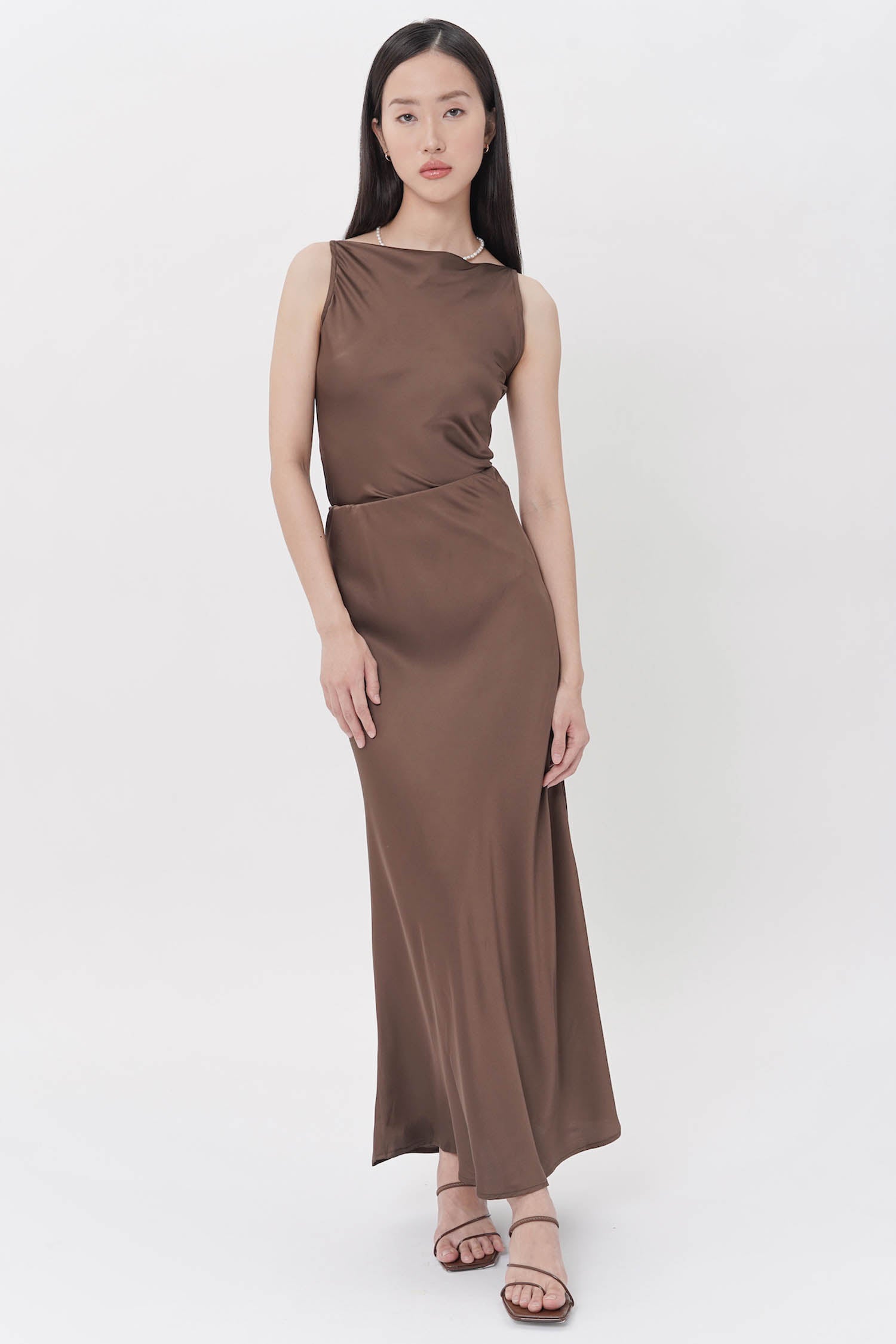 Alonda Maxi Satin Skirt In Espresso