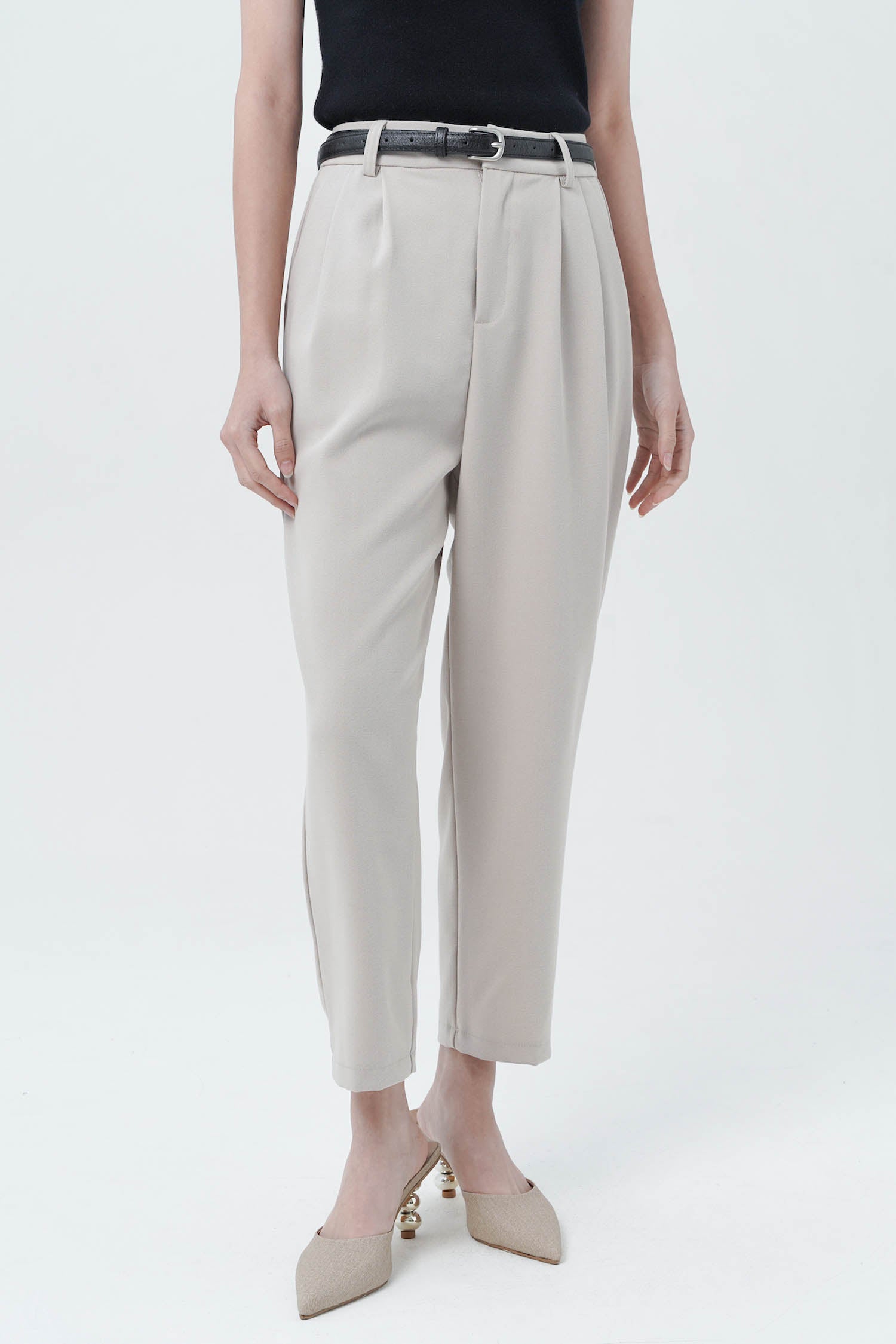 Juniper Belted Trousers In Creme