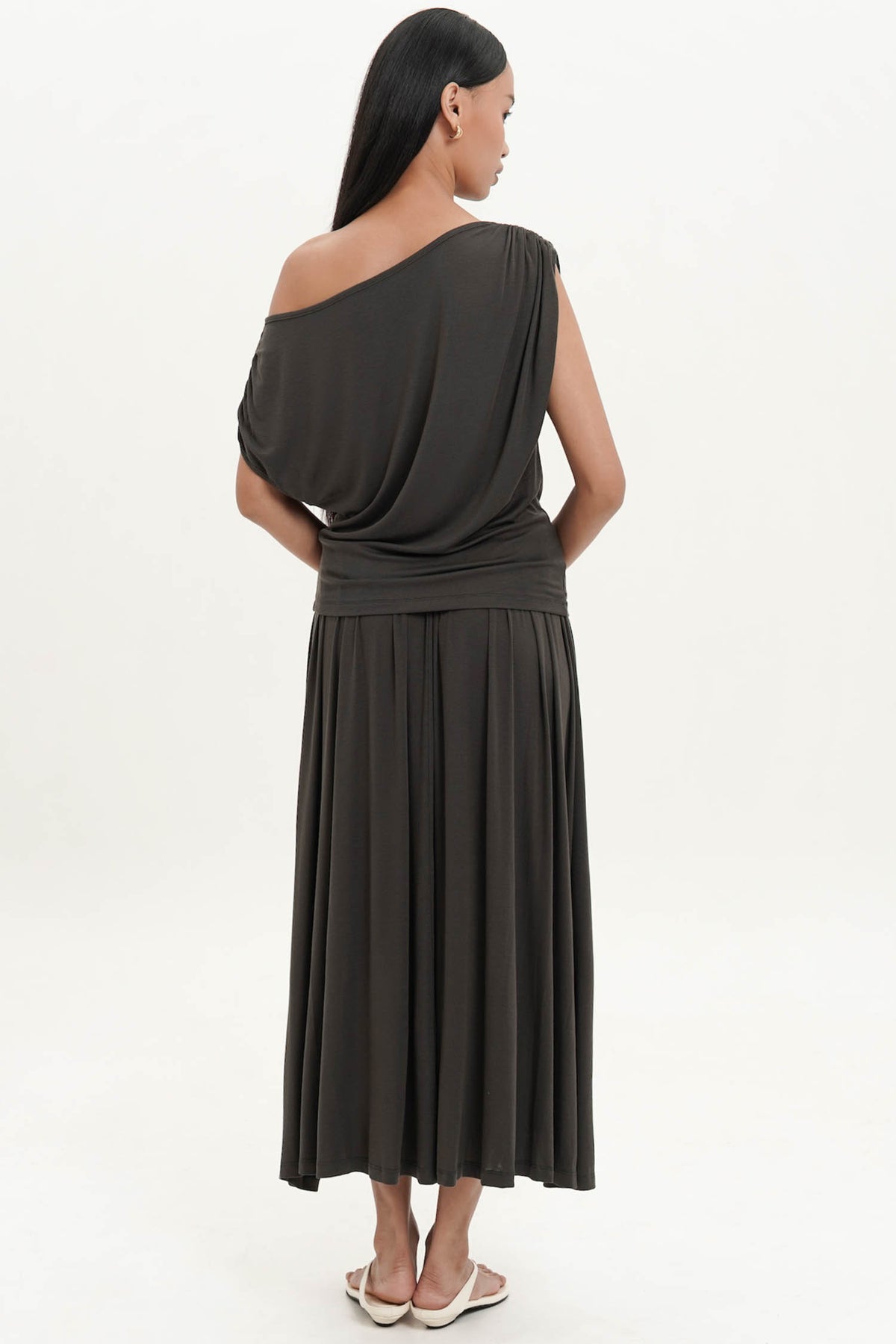 Odessa Midi Skirt In Dark Grey