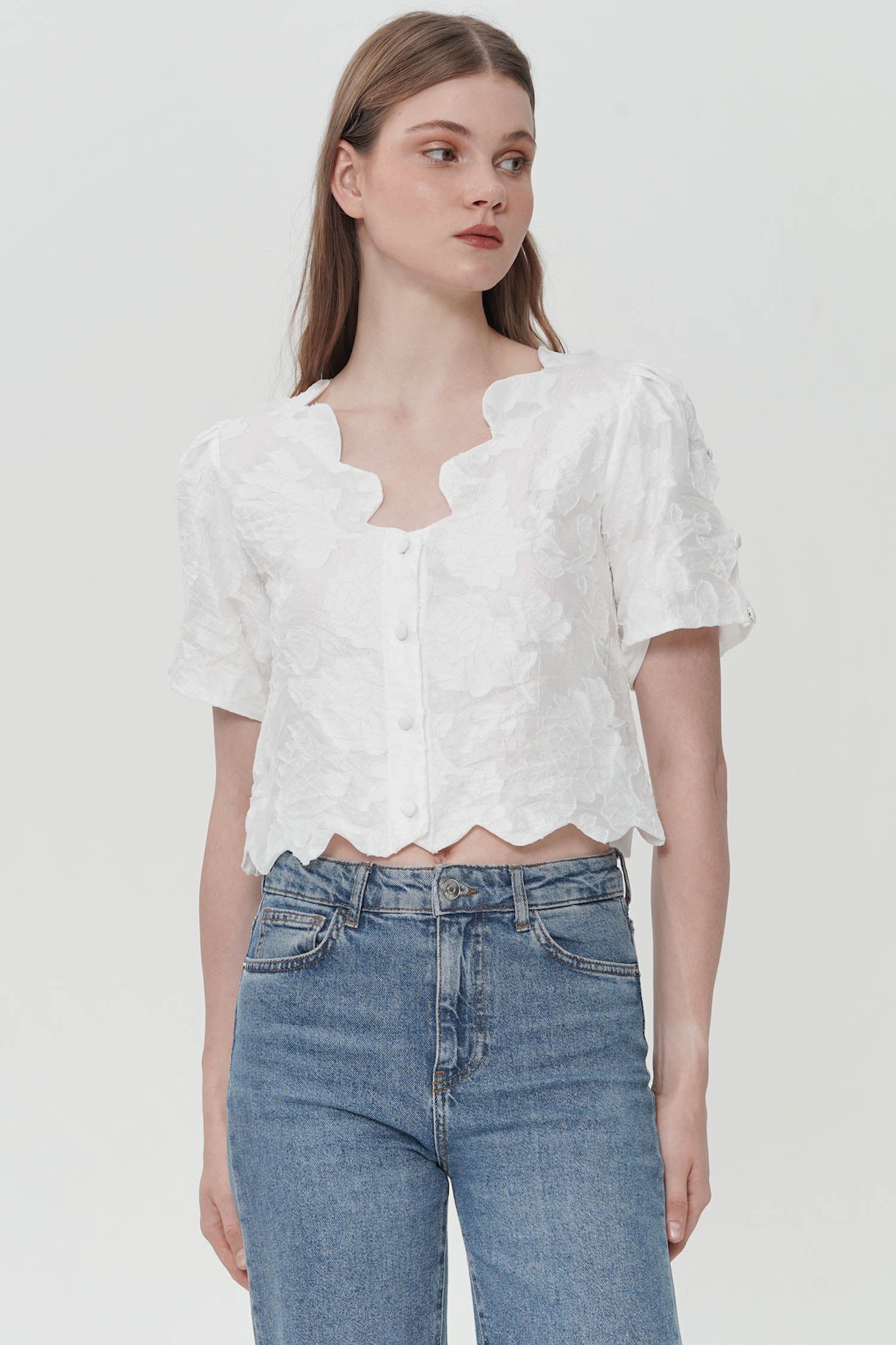 Bahloo Scalloped Top In Broken White