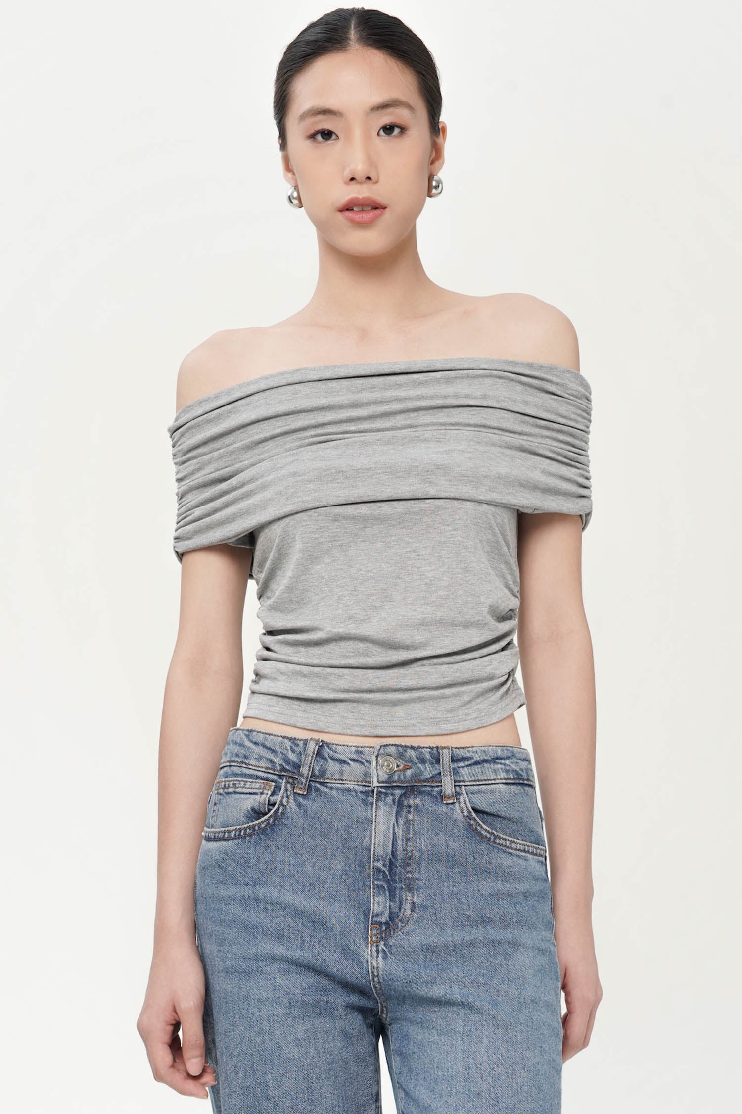 Zealia Off-Shoulder Top In Grey