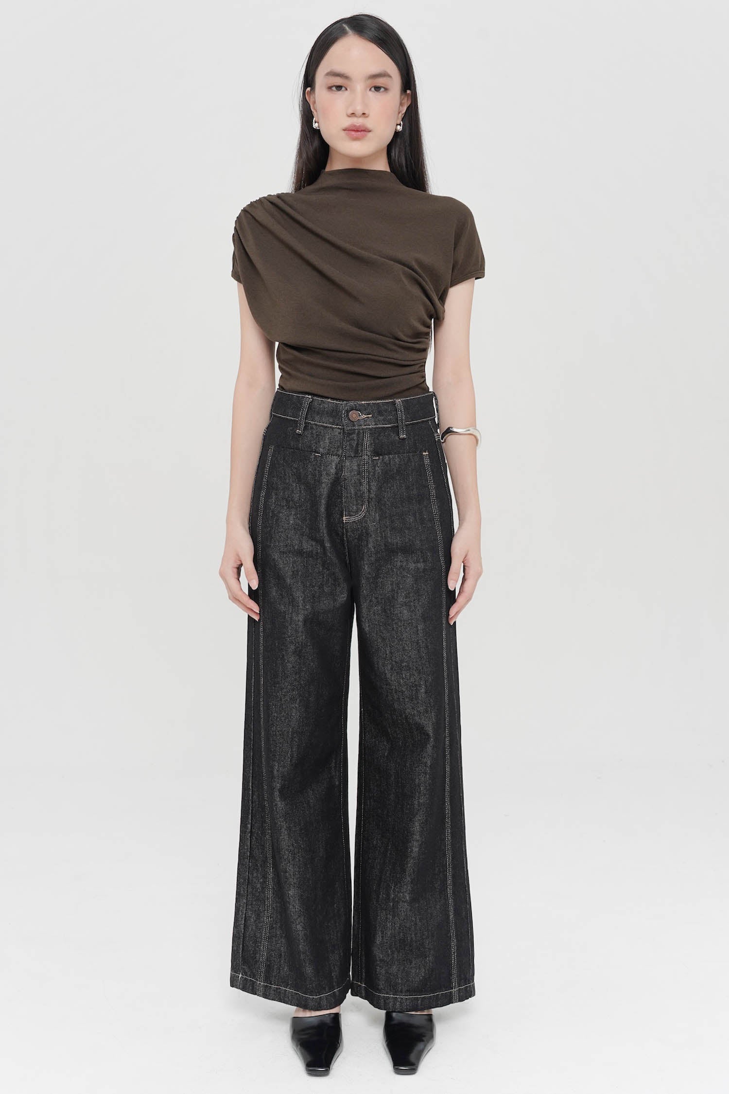 Anxi Wide-Leg Jeans In Black