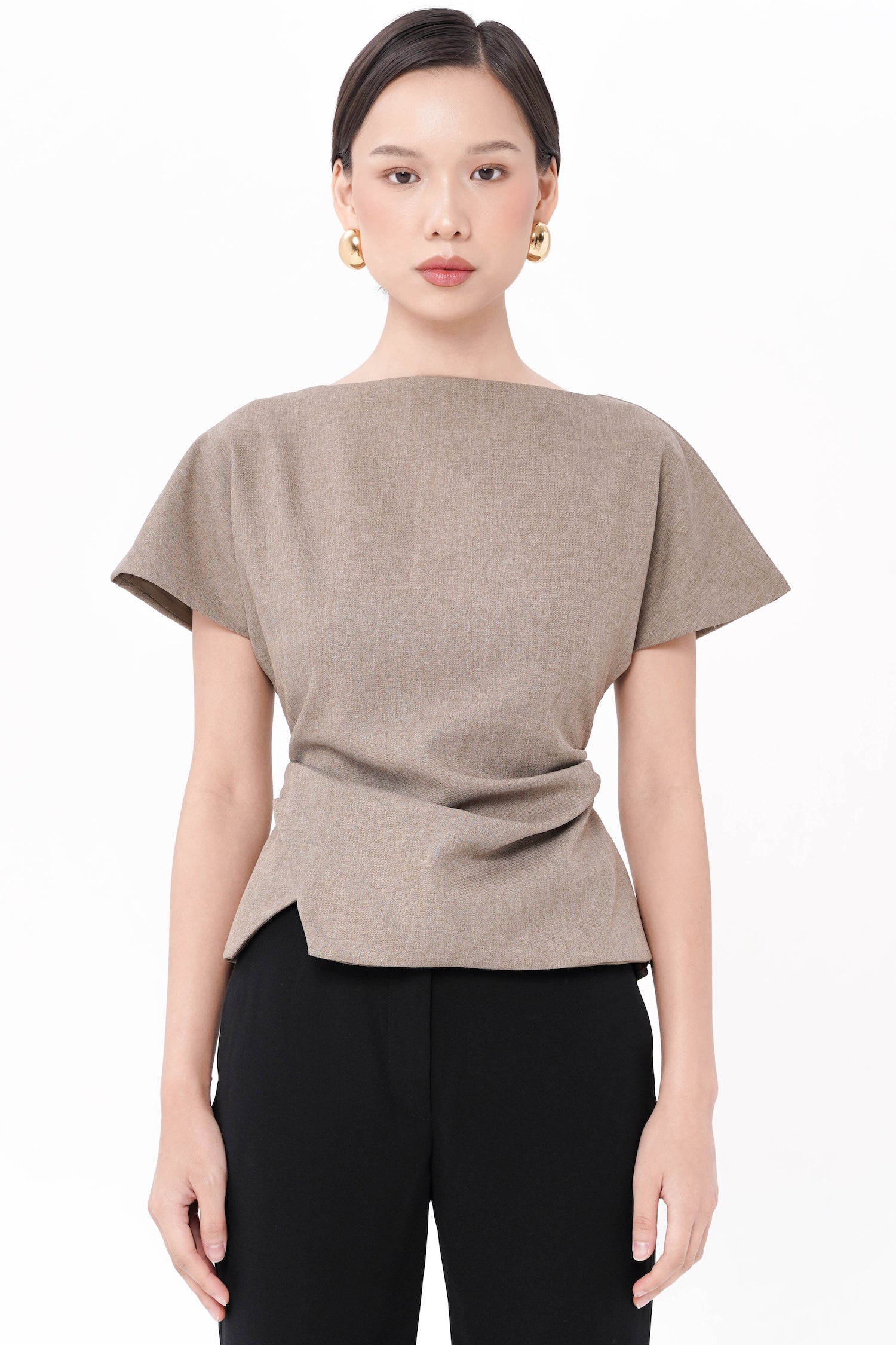 Sennan Cinched Top In Ash Brown