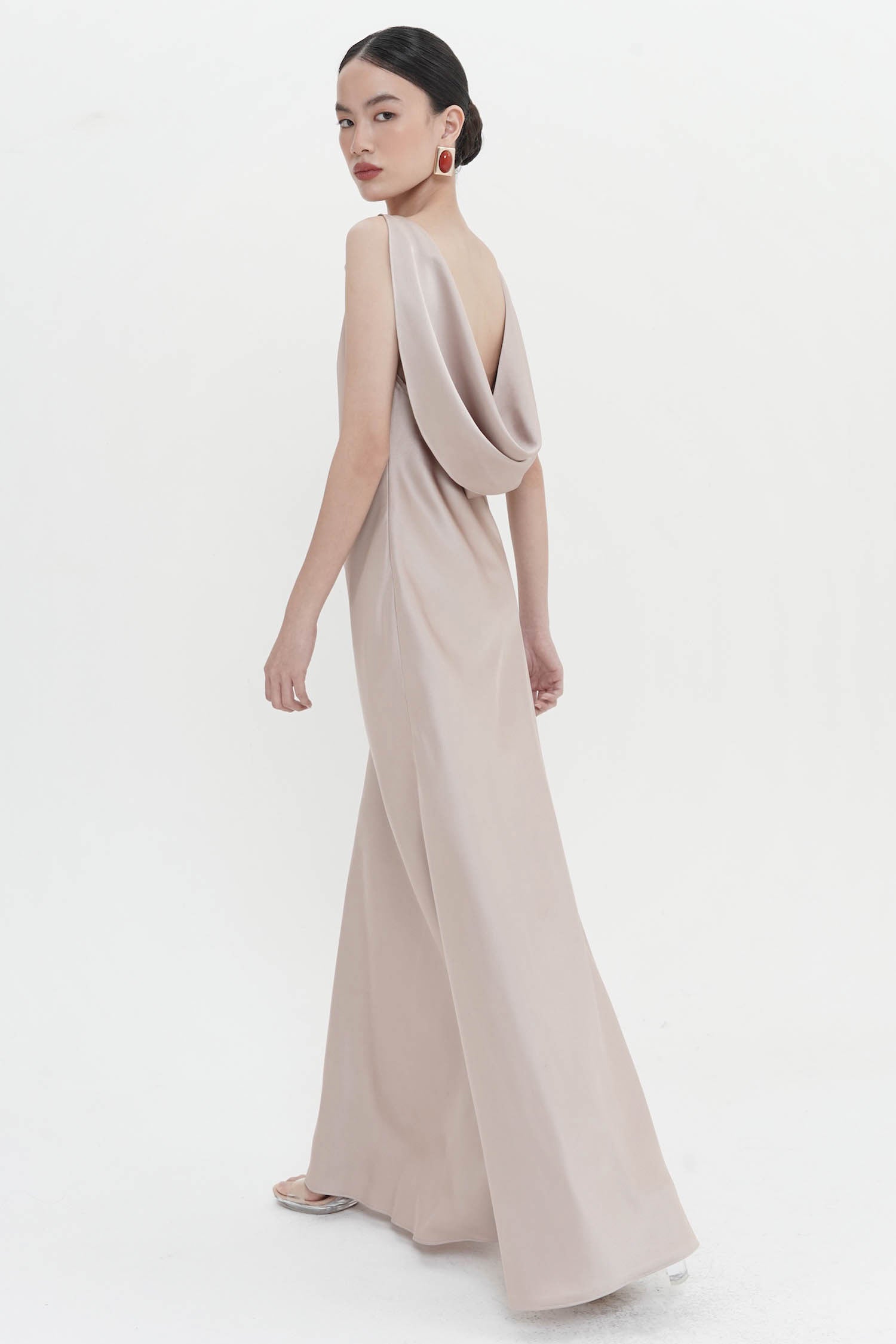 Efate Open Back Long Gown In Champagne