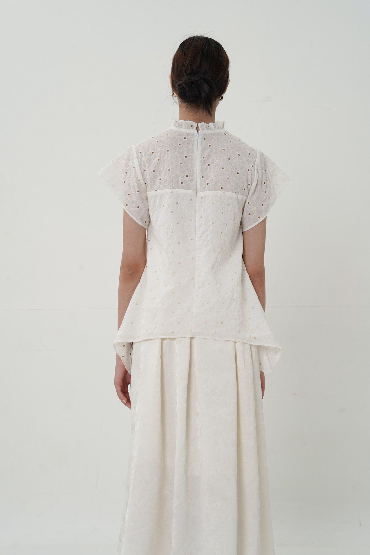 Asra Embroidery Top In Broken White