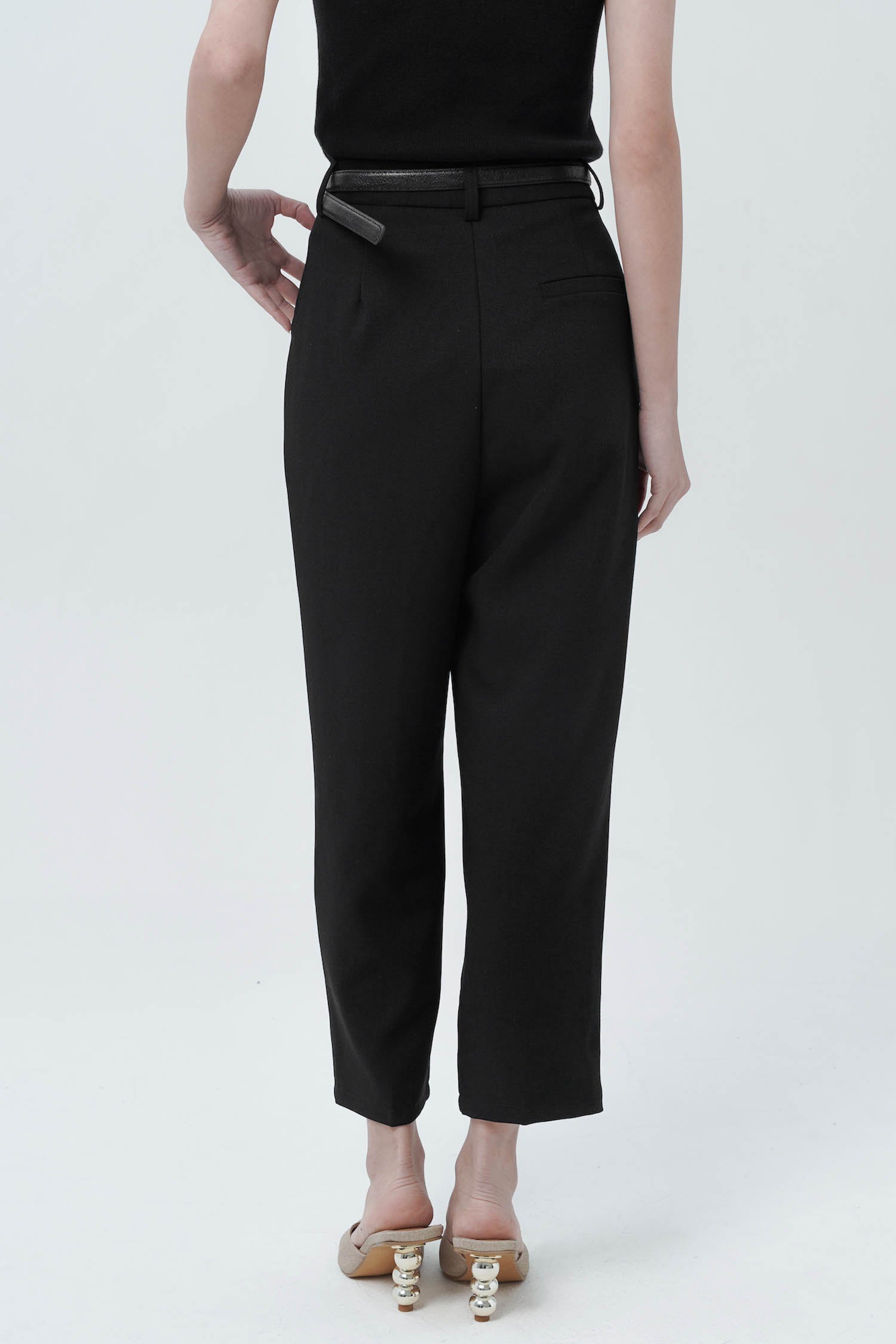 Juniper Belted Trousers In Black