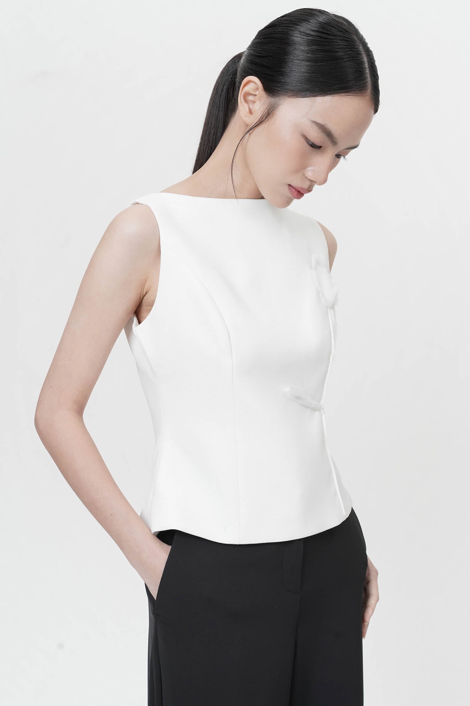 Eydis Embellished Top In Broken White