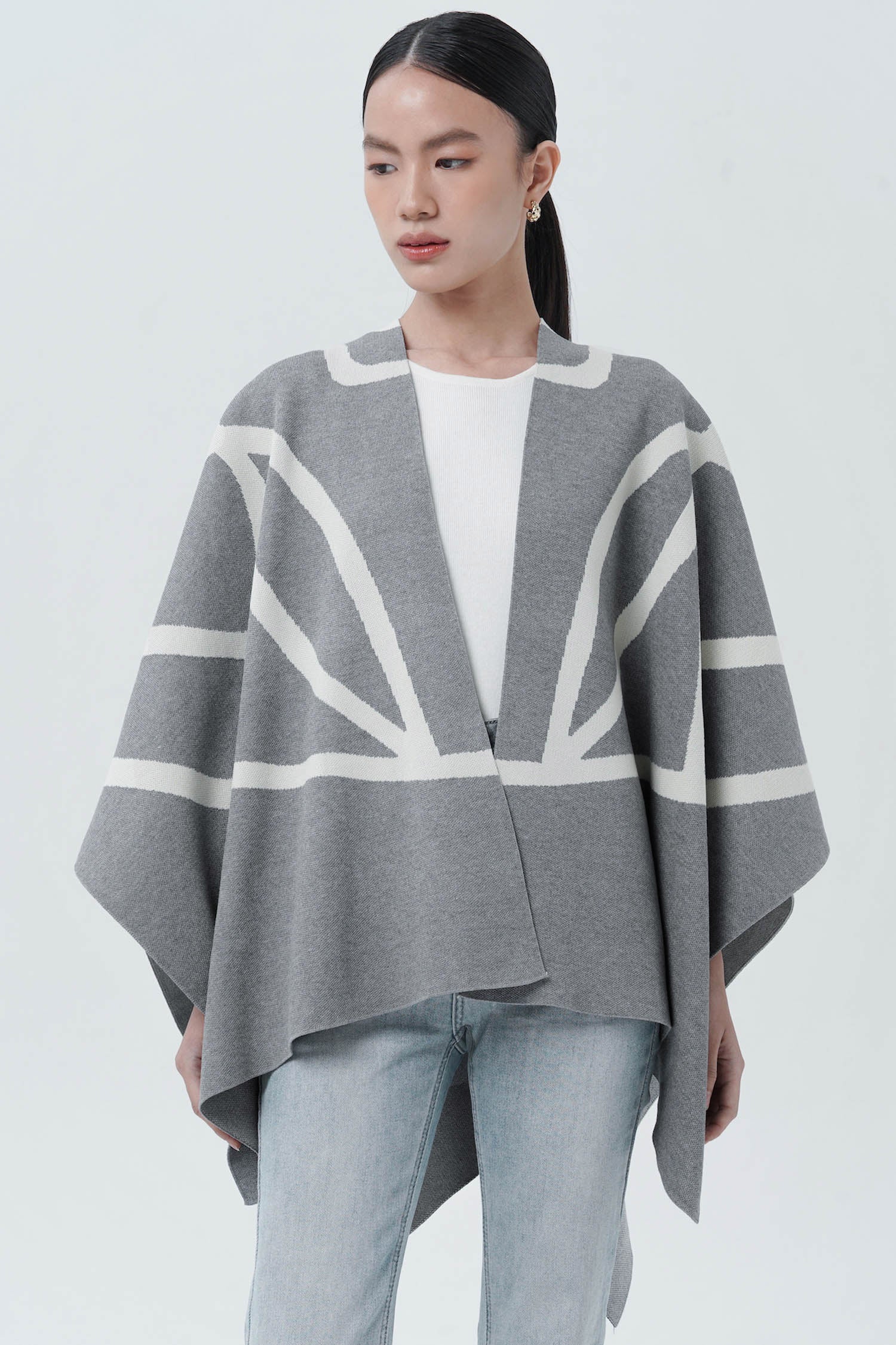 Kavish Cape Shawl In Grey