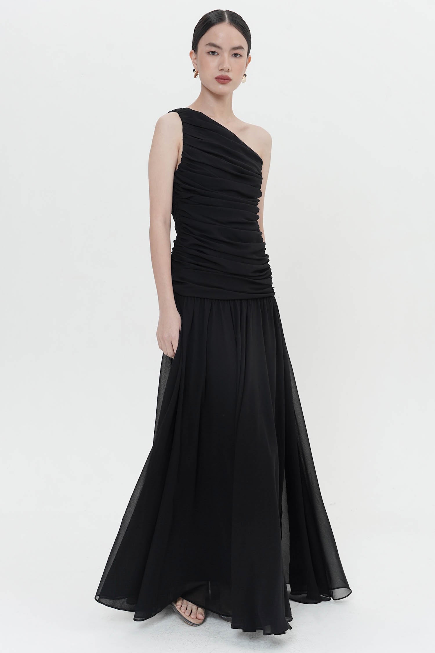 Yule Ruched Long Gown In Black