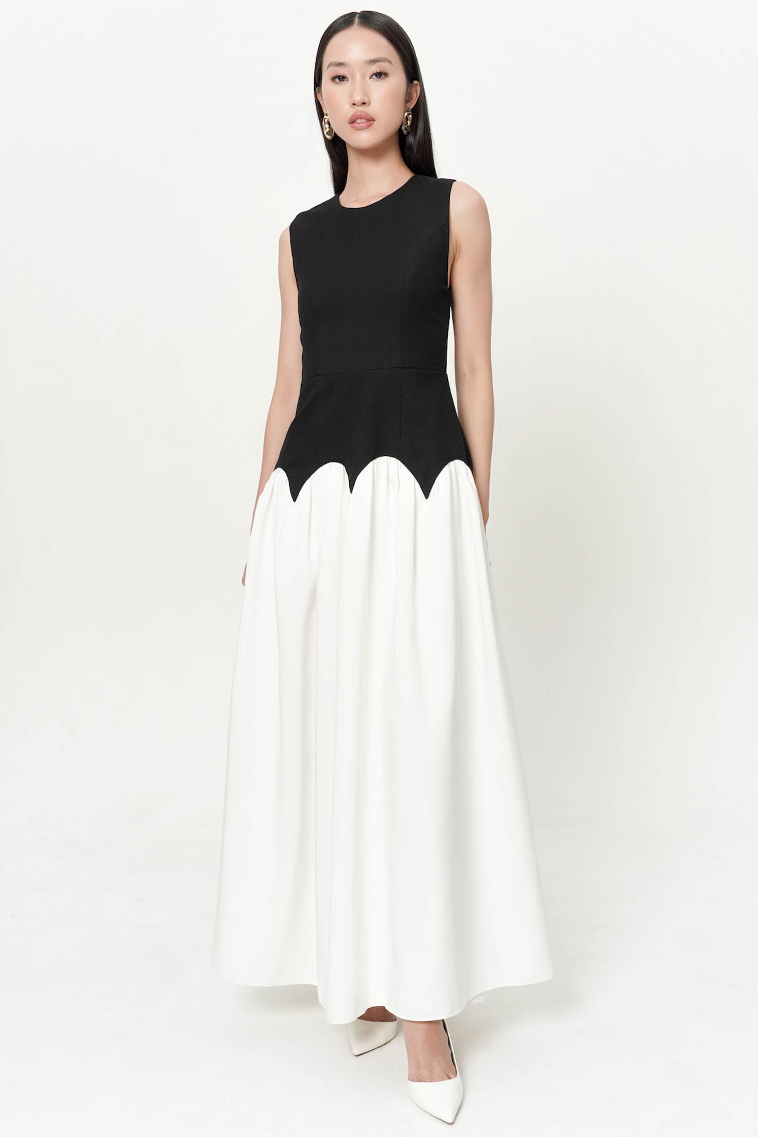 Milos Dress In Black / White