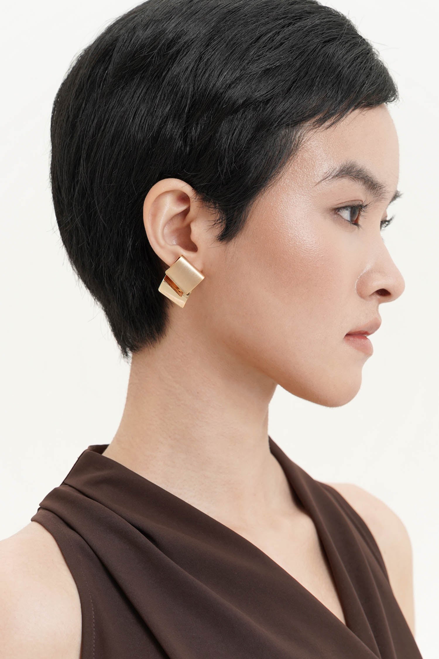 Artiza Earring In Gold