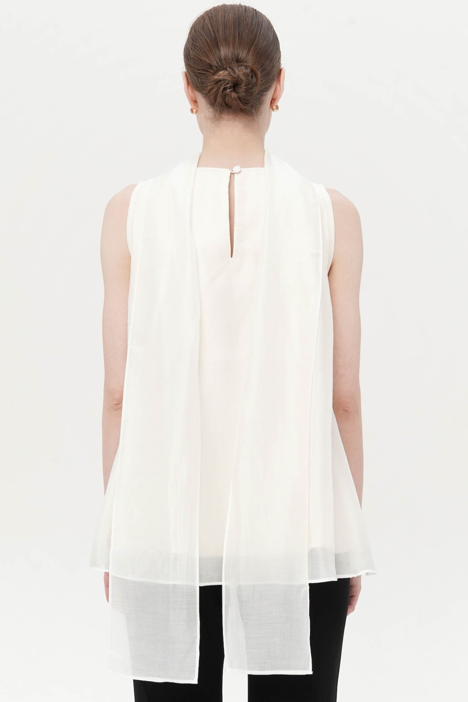 Beaufort Loose Top In Porcelain