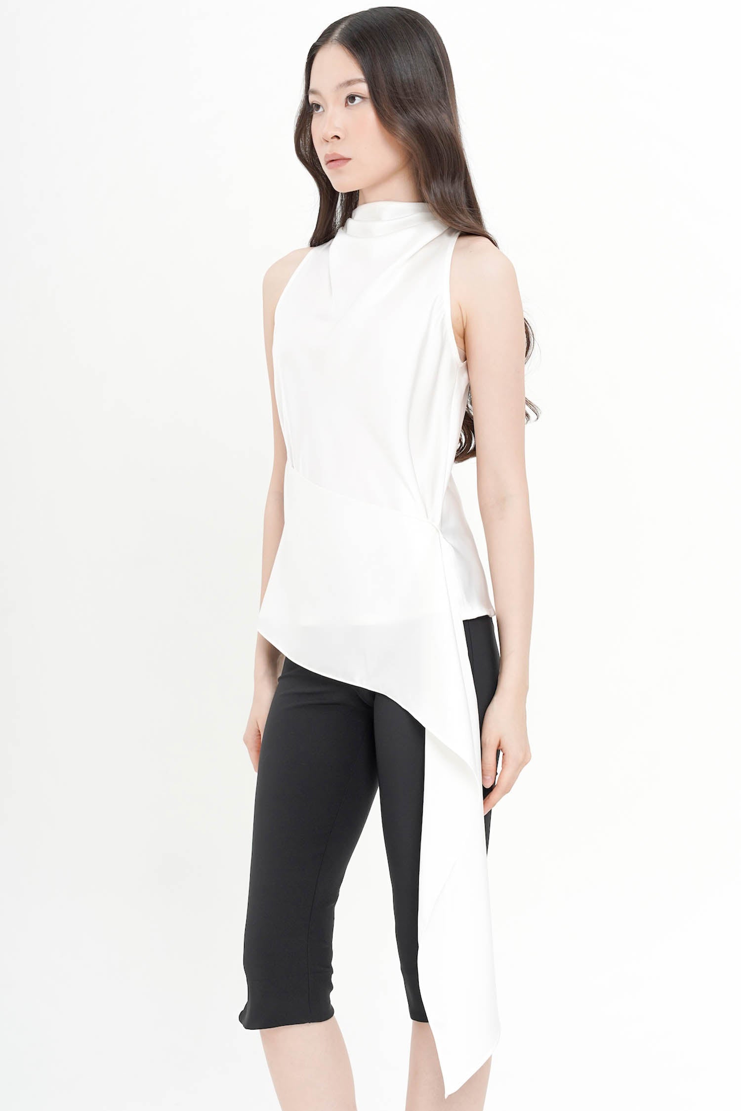 Ottavia Asymmetrical Top In White