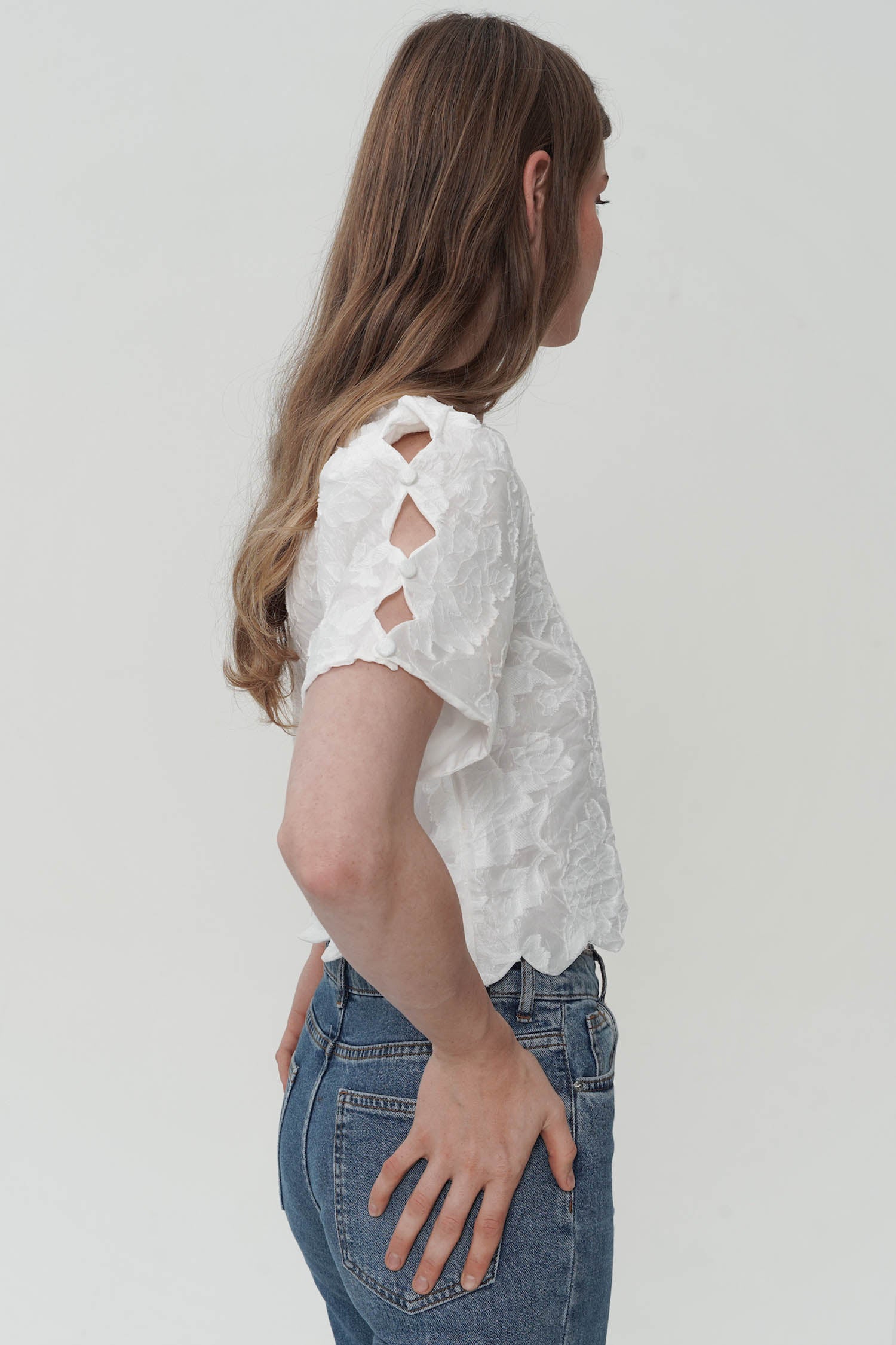 Bahloo Scalloped Top In Broken White