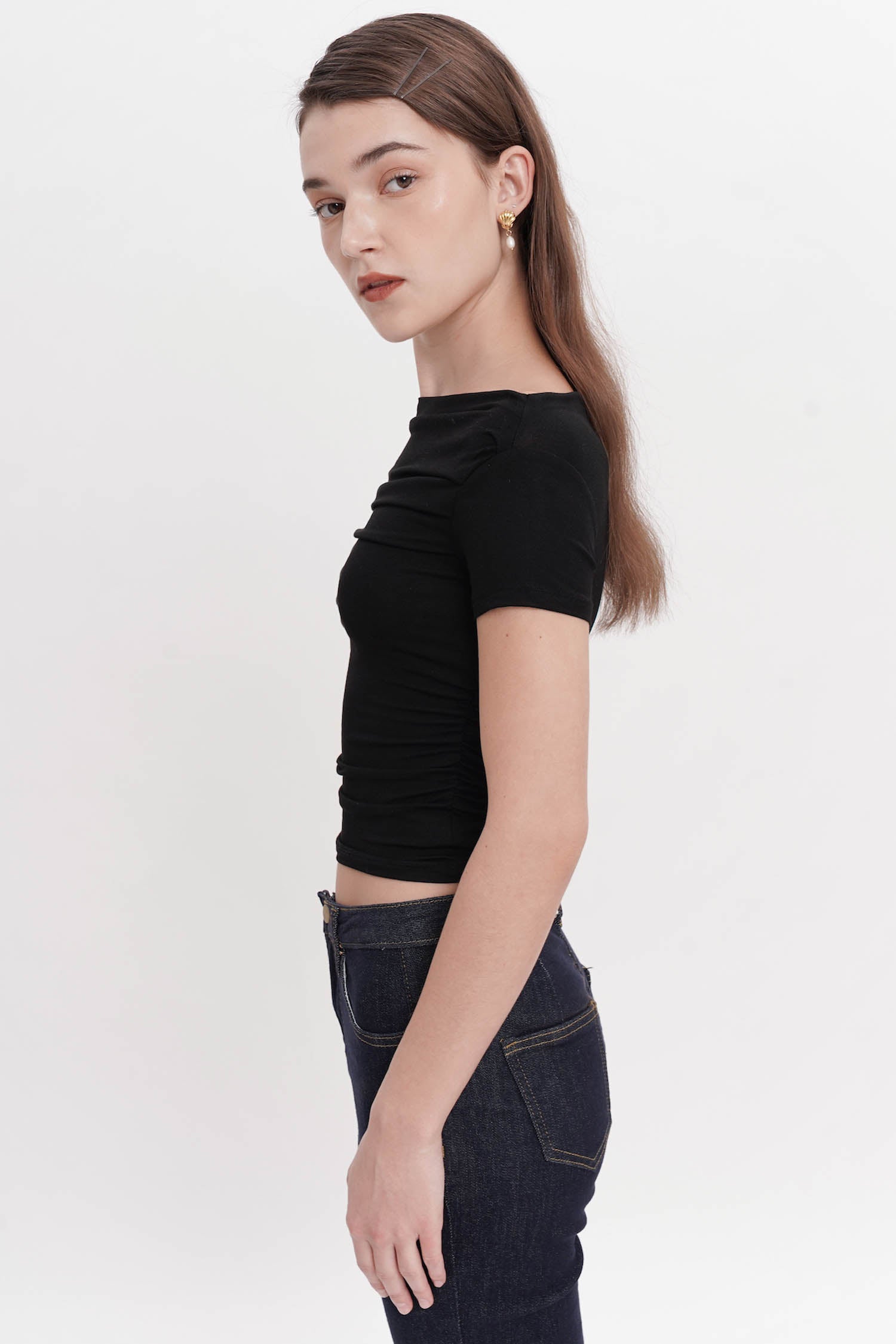 Belva Off-Shoulder Top In Black