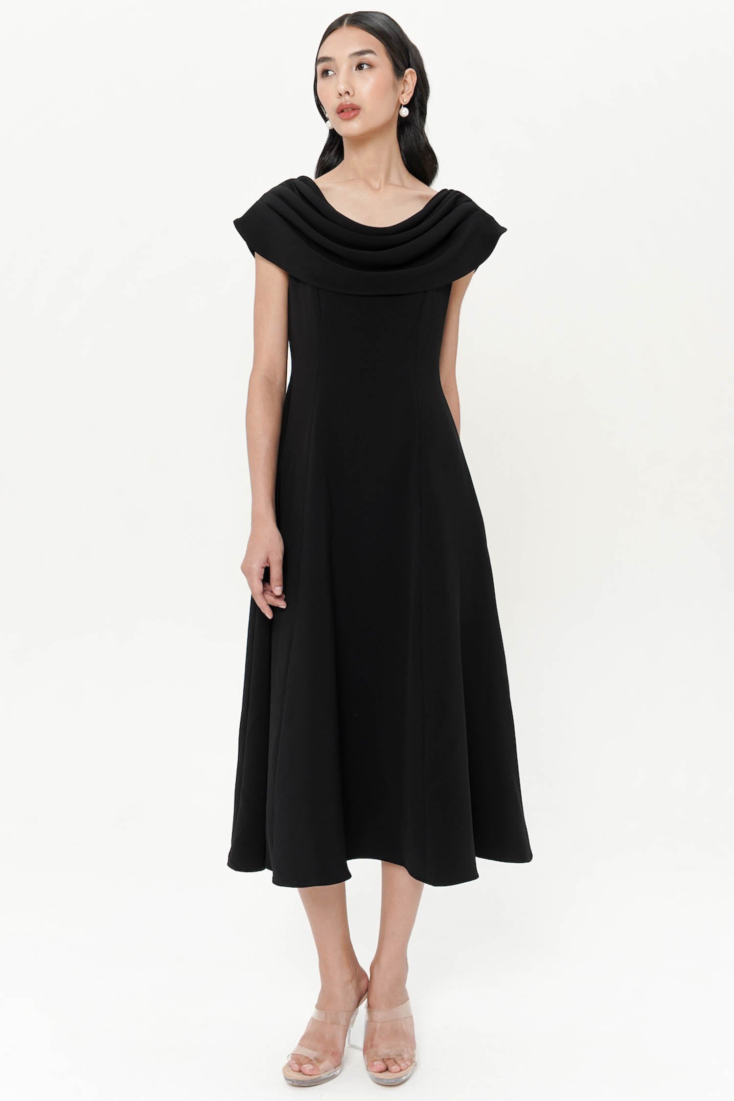 Farren Midi Dress In Black
